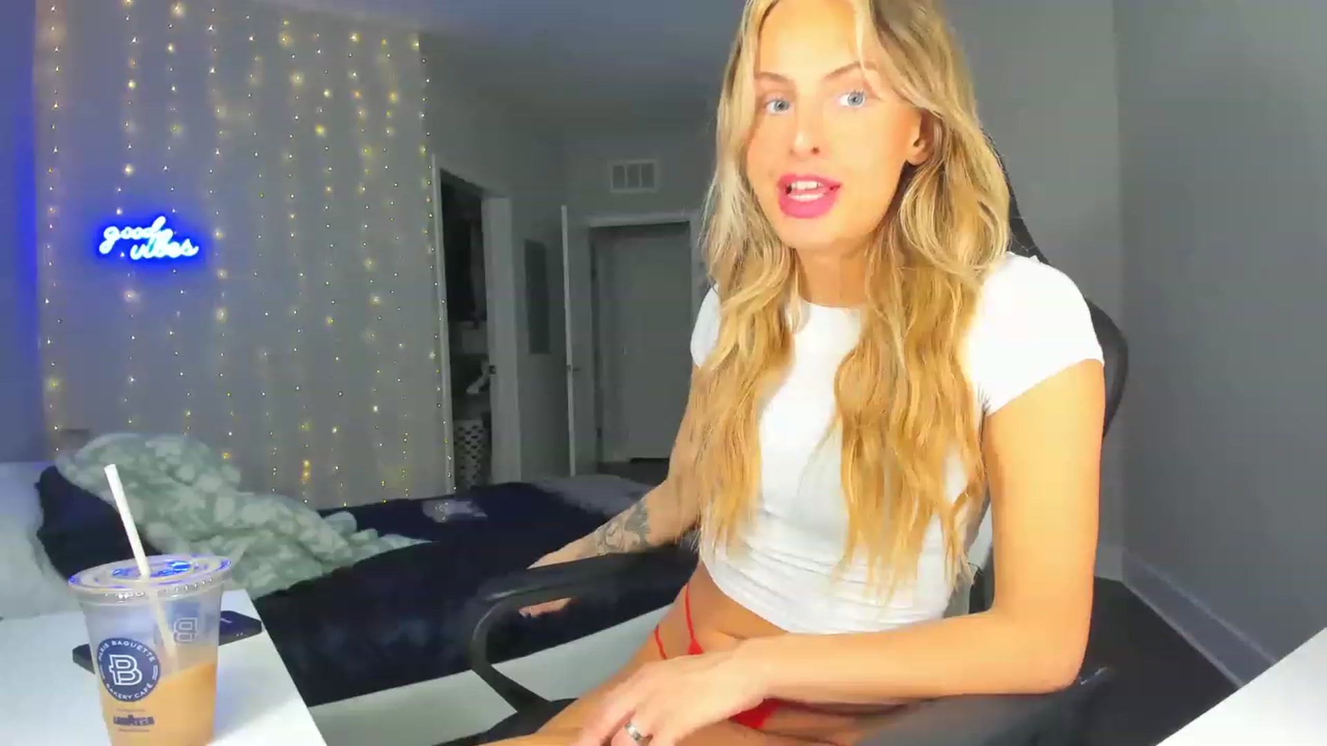 Gallery image thumbnail from Tati_Rae's myfreecams stream on, 01/26/2023, 18:37 image 15 of 20