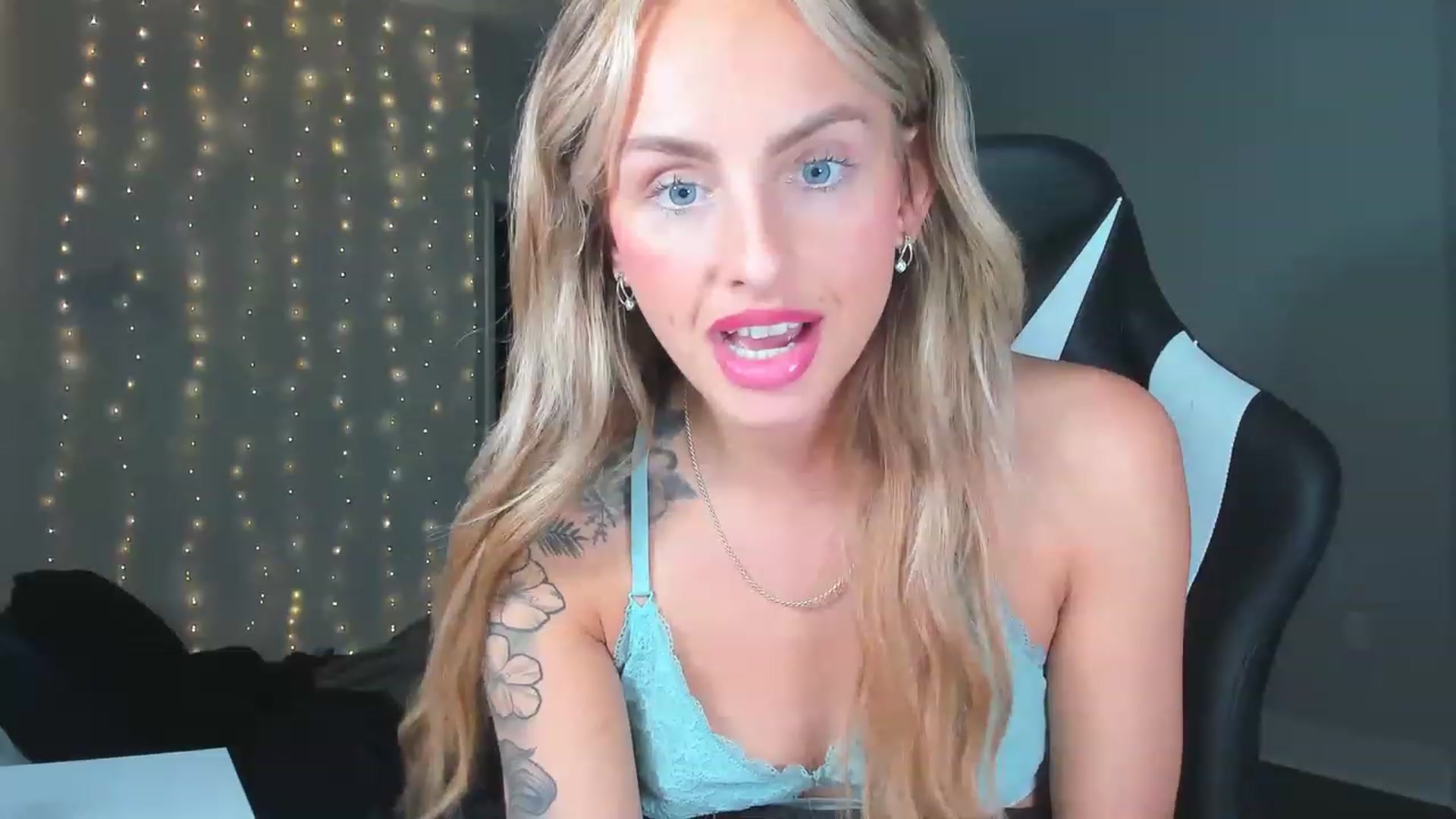 Gallery image thumbnail from Tati_Rae's myfreecams stream on, 01/29/2023, 02:31 image 14 of 20