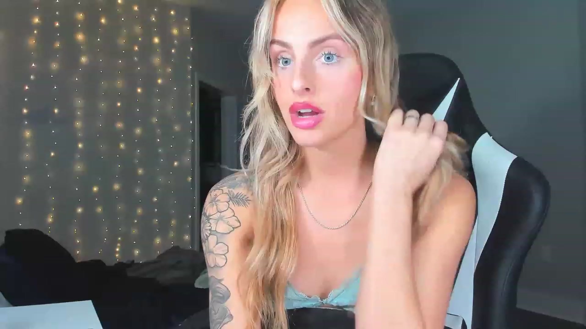 Gallery image thumbnail from Tati_Rae's myfreecams stream on, 01/29/2023, 02:31 image 12 of 20