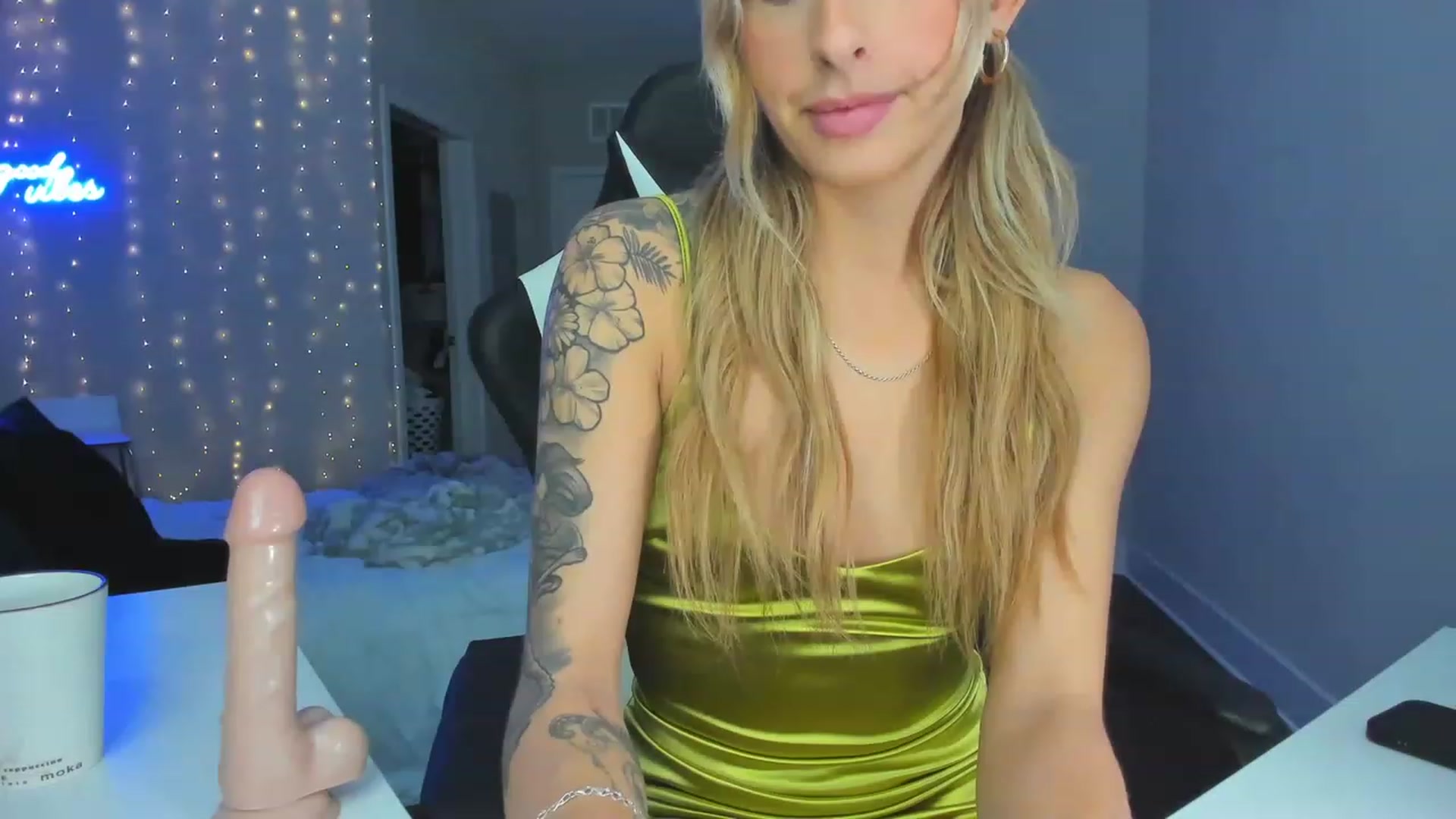 Gallery image thumbnail from Tati_Rae's myfreecams stream on, 02/04/2023, 21:24 image 13 of 20