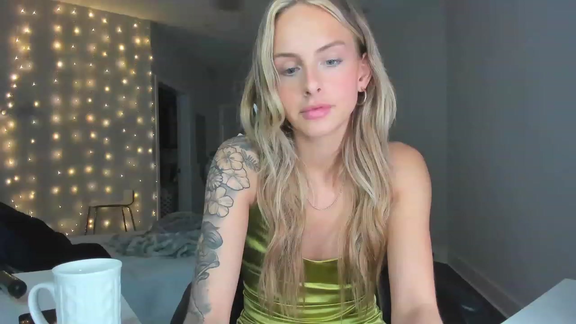 Gallery image thumbnail from Tati_Rae's myfreecams stream on, 02/04/2023, 23:57 image 11 of 20