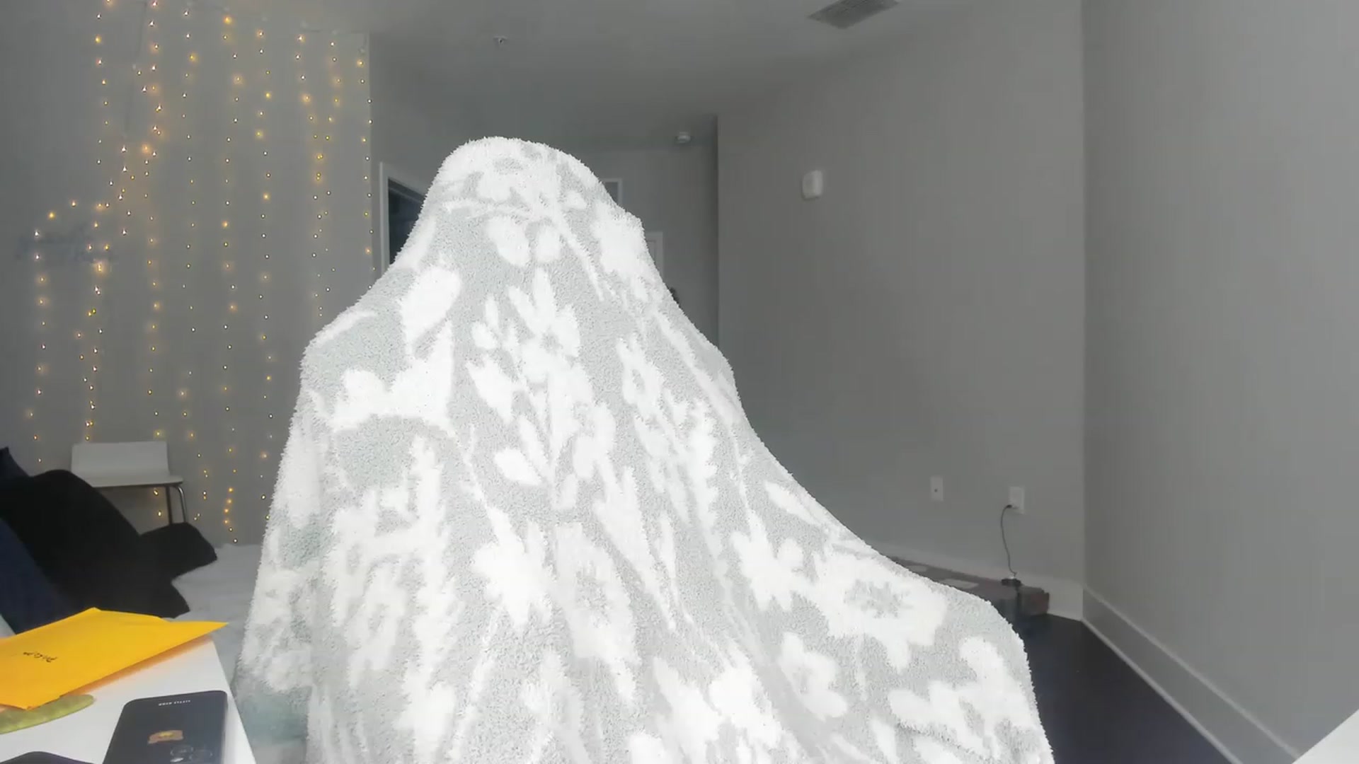 Gallery image thumbnail from Tati_Rae's myfreecams stream on, 02/14/2023, 19:57 image 2 of 20