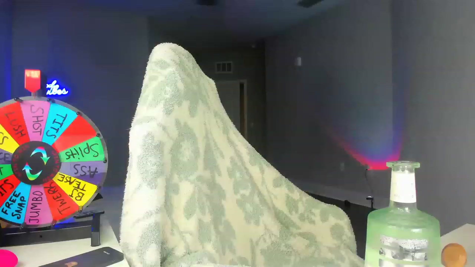 Gallery image thumbnail from Tati_Rae's myfreecams stream on, 02/19/2023, 01:52 image 6 of 20