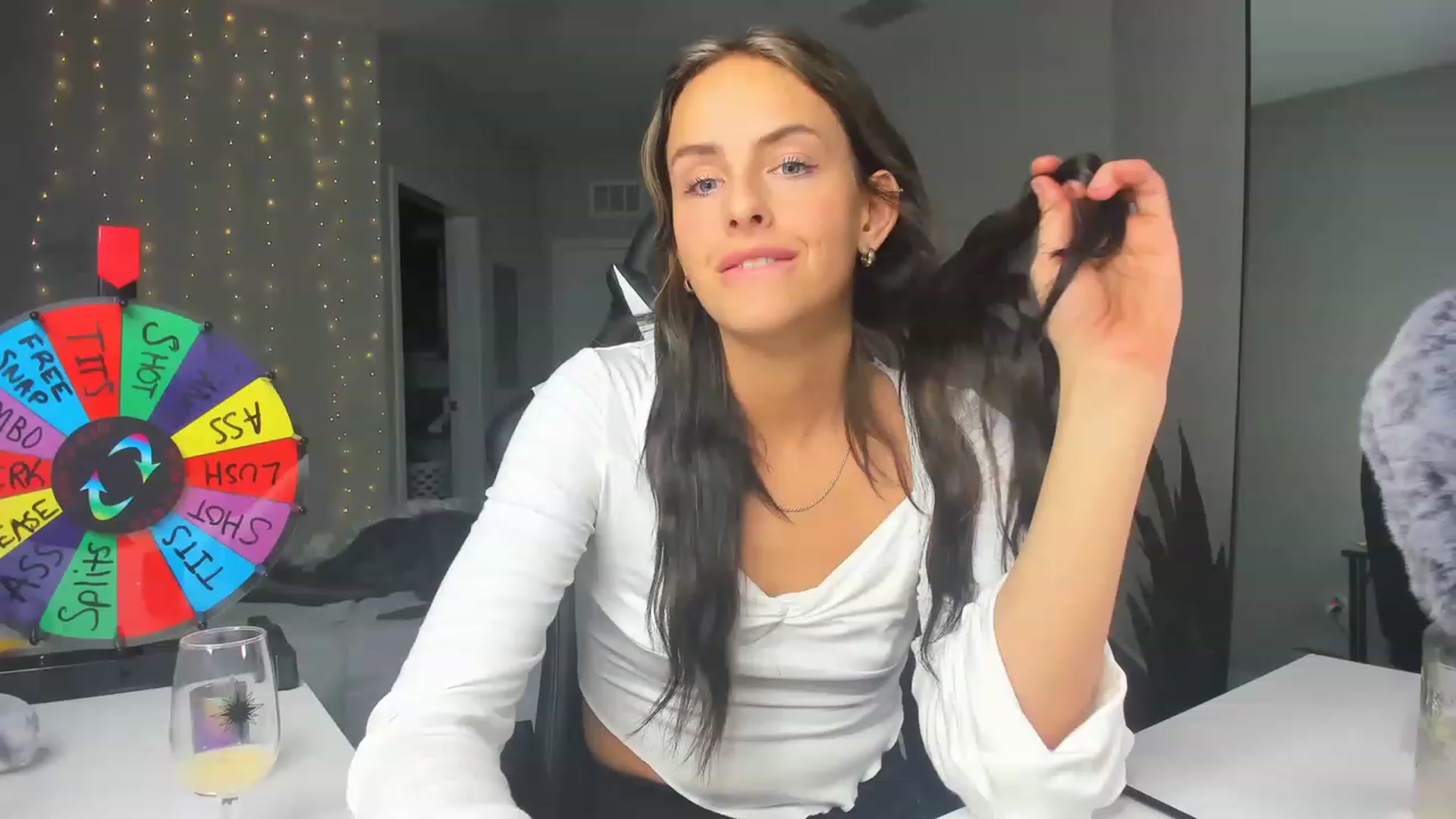 Gallery image thumbnail from Tati_Rae's myfreecams stream on, 02/26/2023, 08:08 image 1 of 20