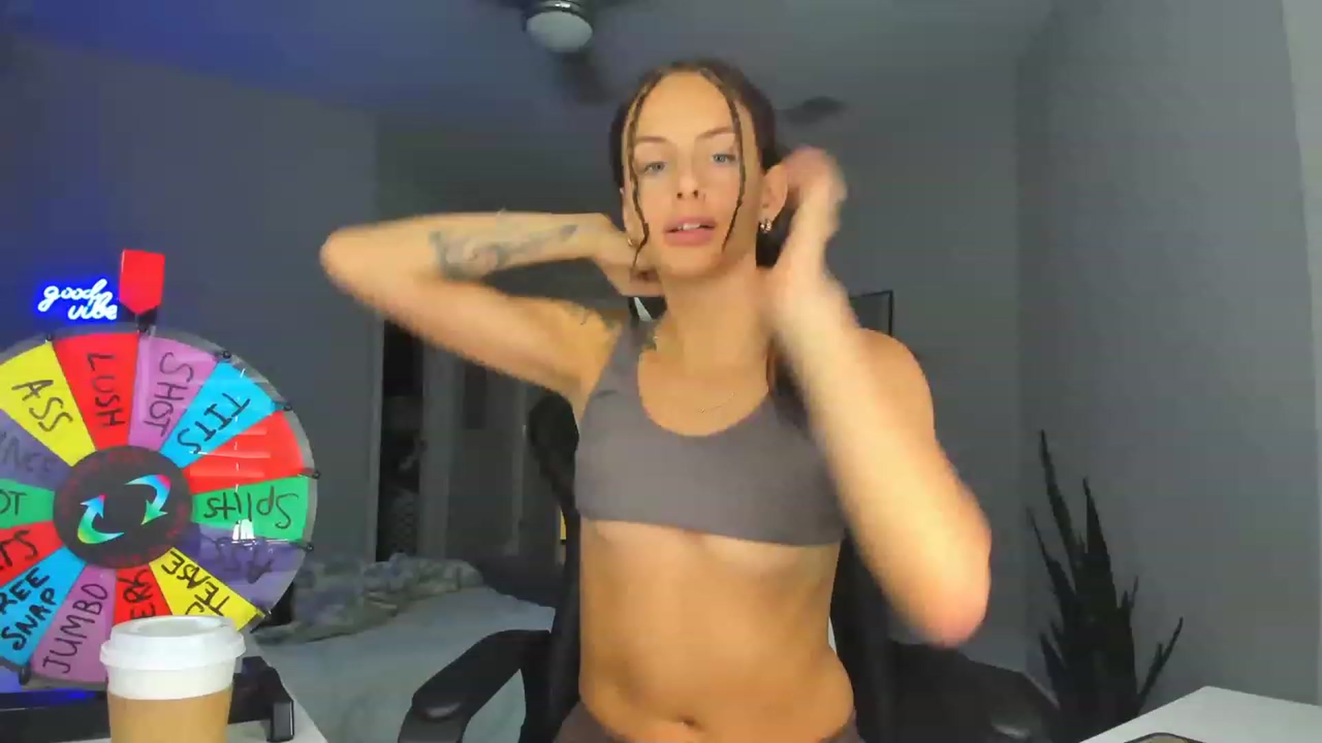Gallery image thumbnail from Tati_Rae's myfreecams stream on, 03/03/2023, 18:43 image 10 of 20