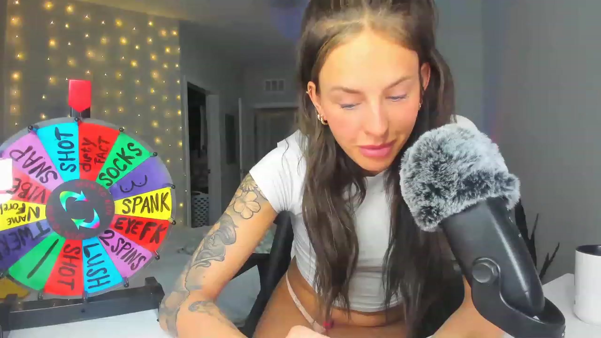 Gallery image thumbnail from Tati_Rae's myfreecams stream on, 03/14/2023, 04:12 image 6 of 20