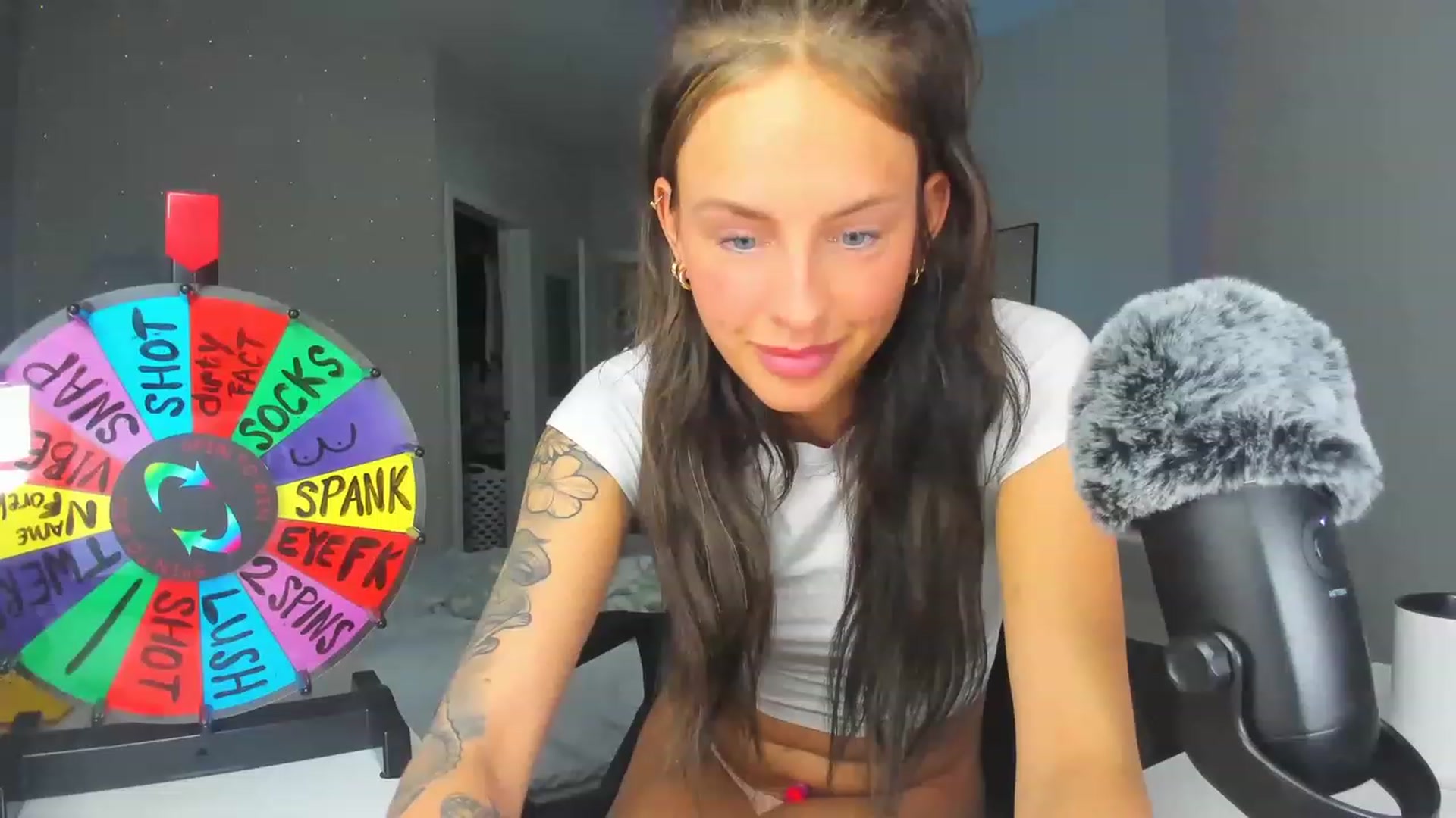 Gallery image thumbnail from Tati_Rae's myfreecams stream on, 03/14/2023, 04:12 image 3 of 20