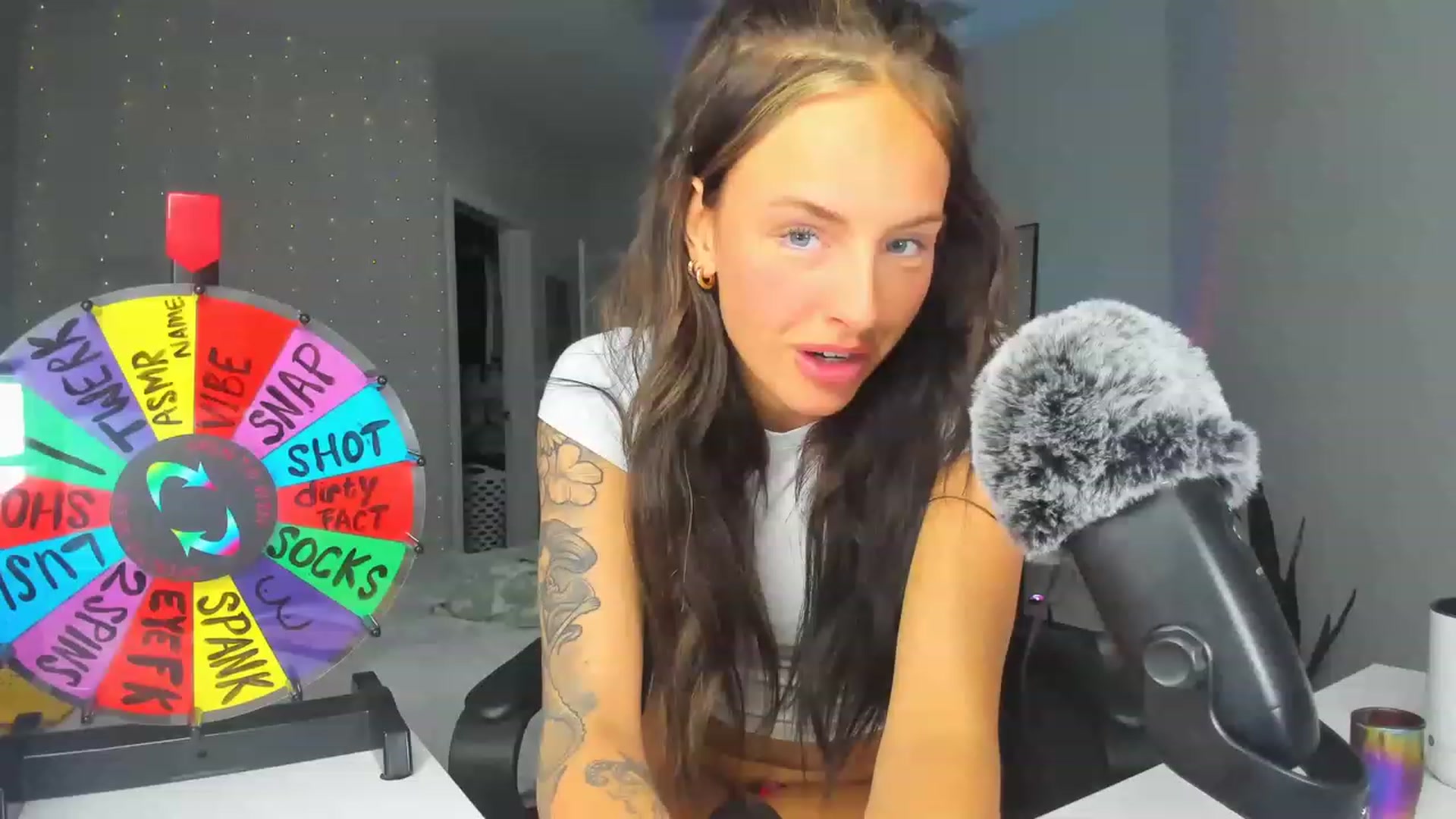 Gallery image thumbnail from Tati_Rae's myfreecams stream on, 03/14/2023, 04:12 image 9 of 20