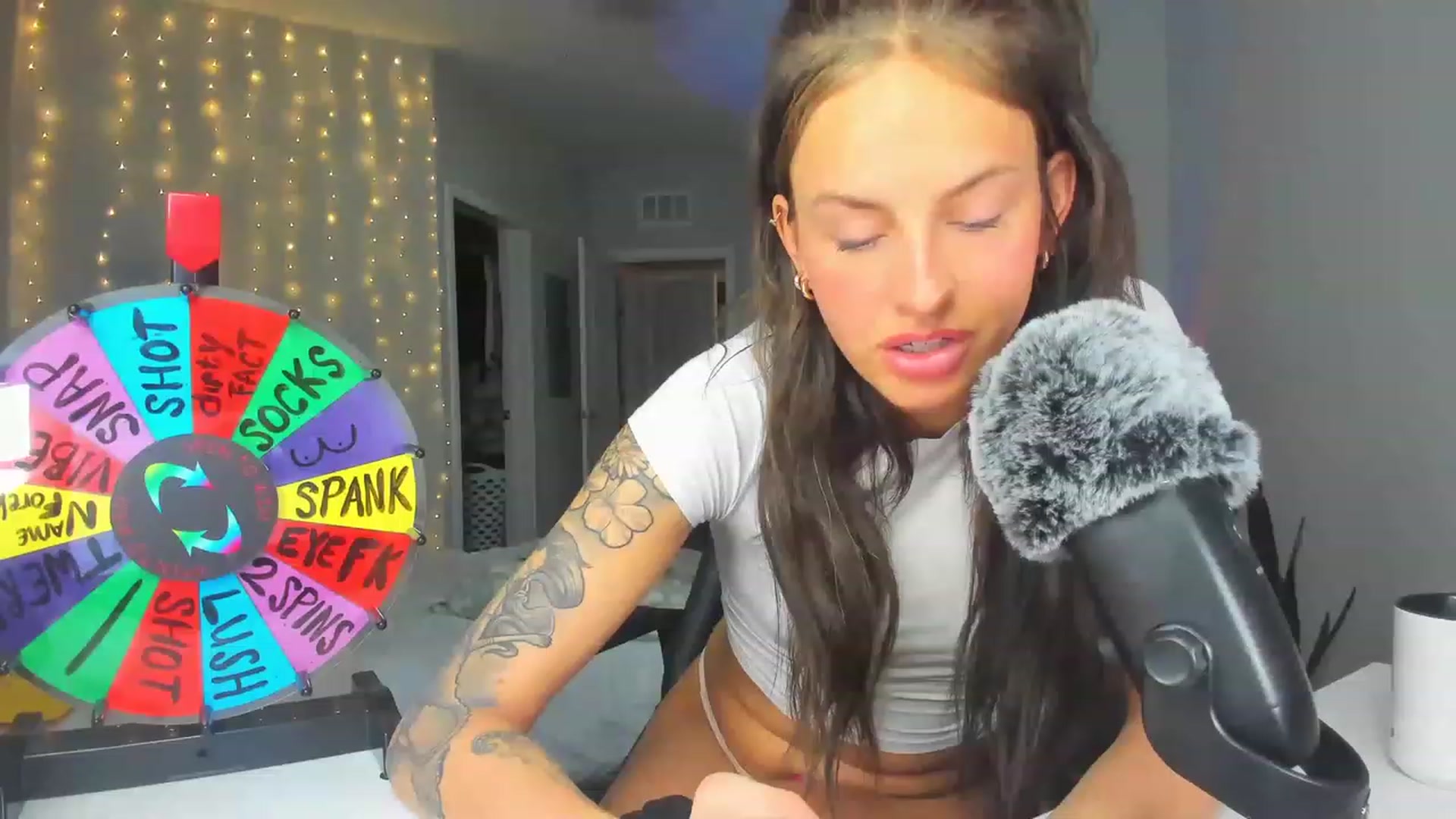 Gallery image thumbnail from Tati_Rae's myfreecams stream on, 03/14/2023, 04:12 image 5 of 20