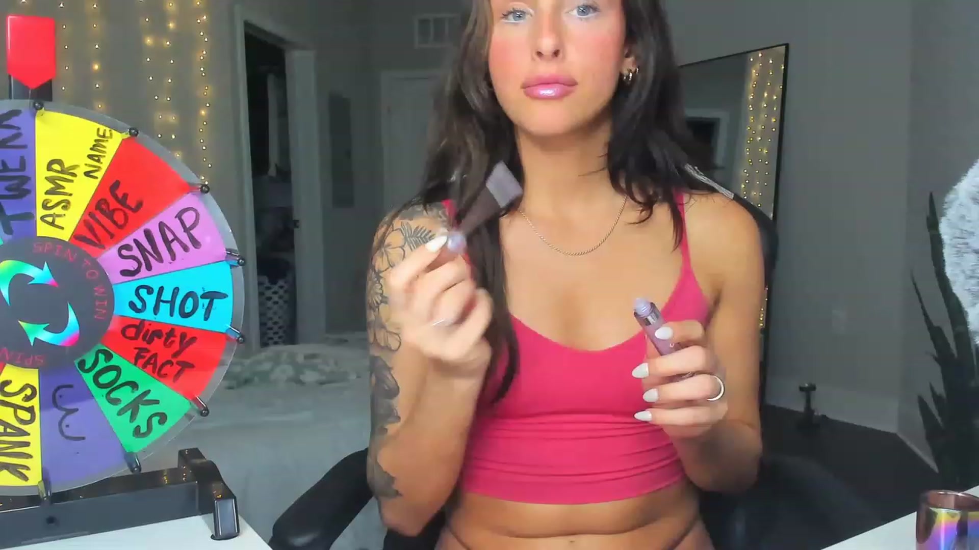 Gallery image thumbnail from Tati_Rae's myfreecams stream on, 03/19/2023, 01:52 image 6 of 20