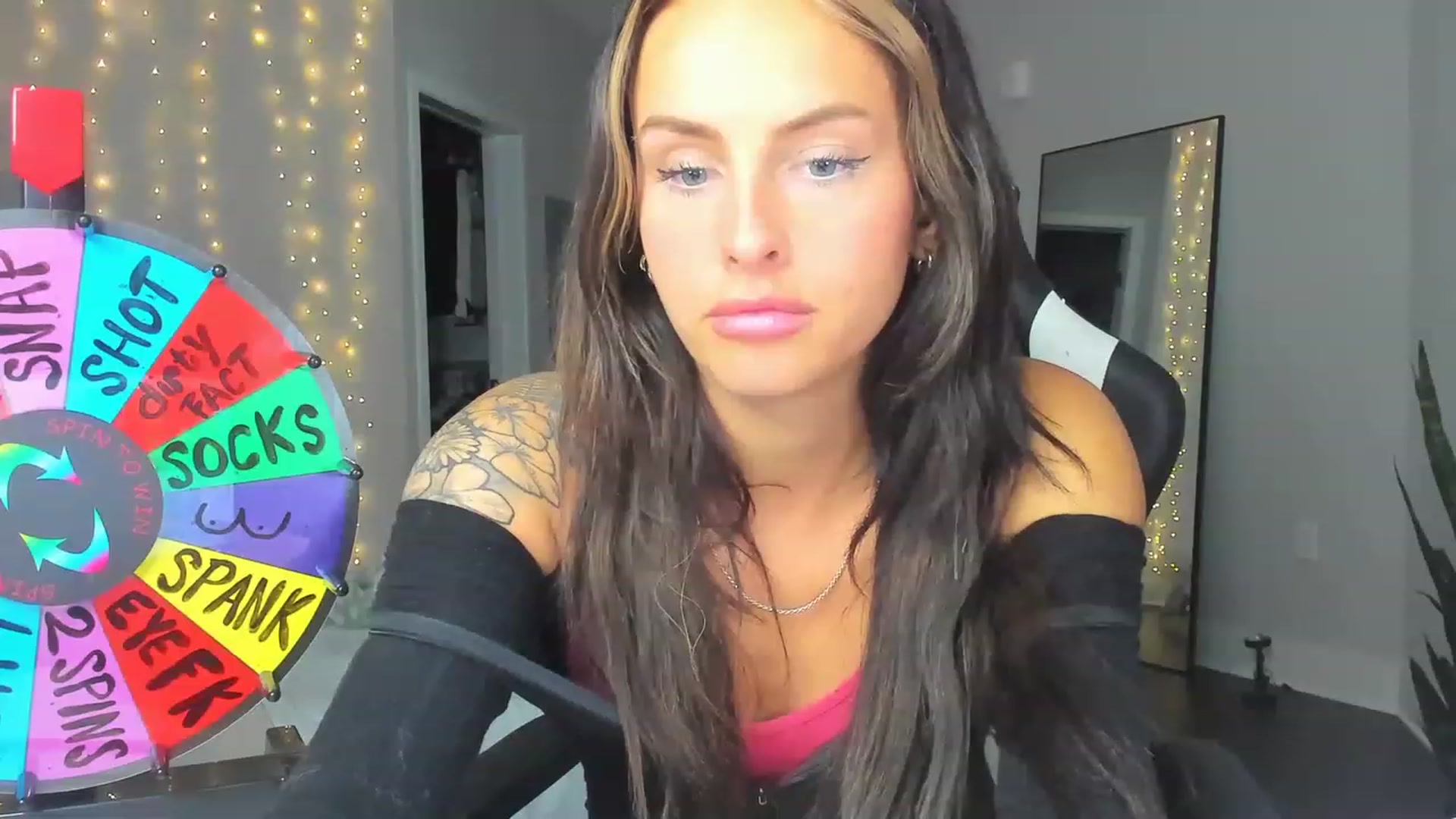 Gallery image thumbnail from Tati_Rae's myfreecams stream on, 03/19/2023, 07:53 image 3 of 20