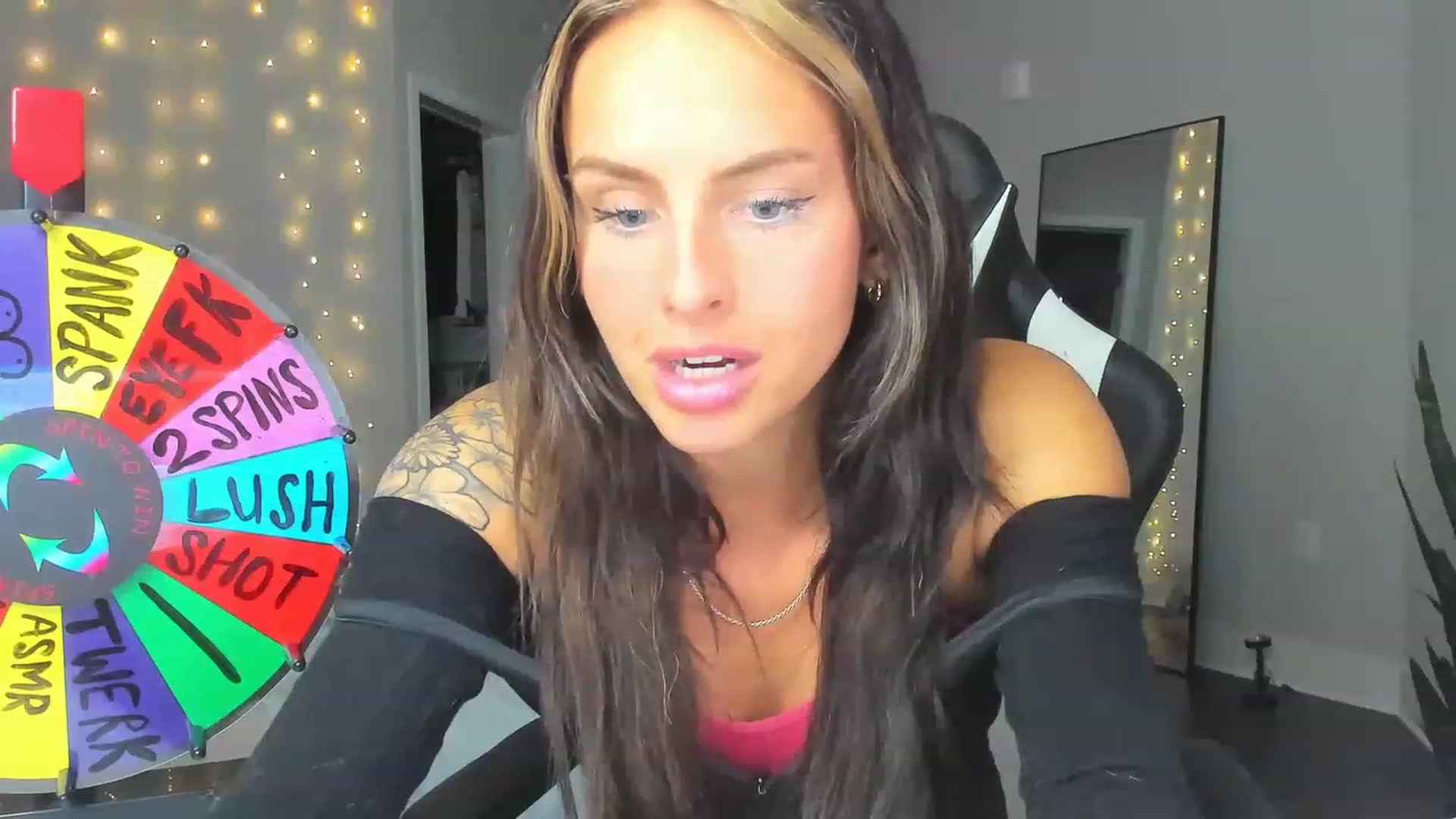 Gallery image thumbnail from Tati_Rae's myfreecams stream on, 03/19/2023, 07:53 image 6 of 20