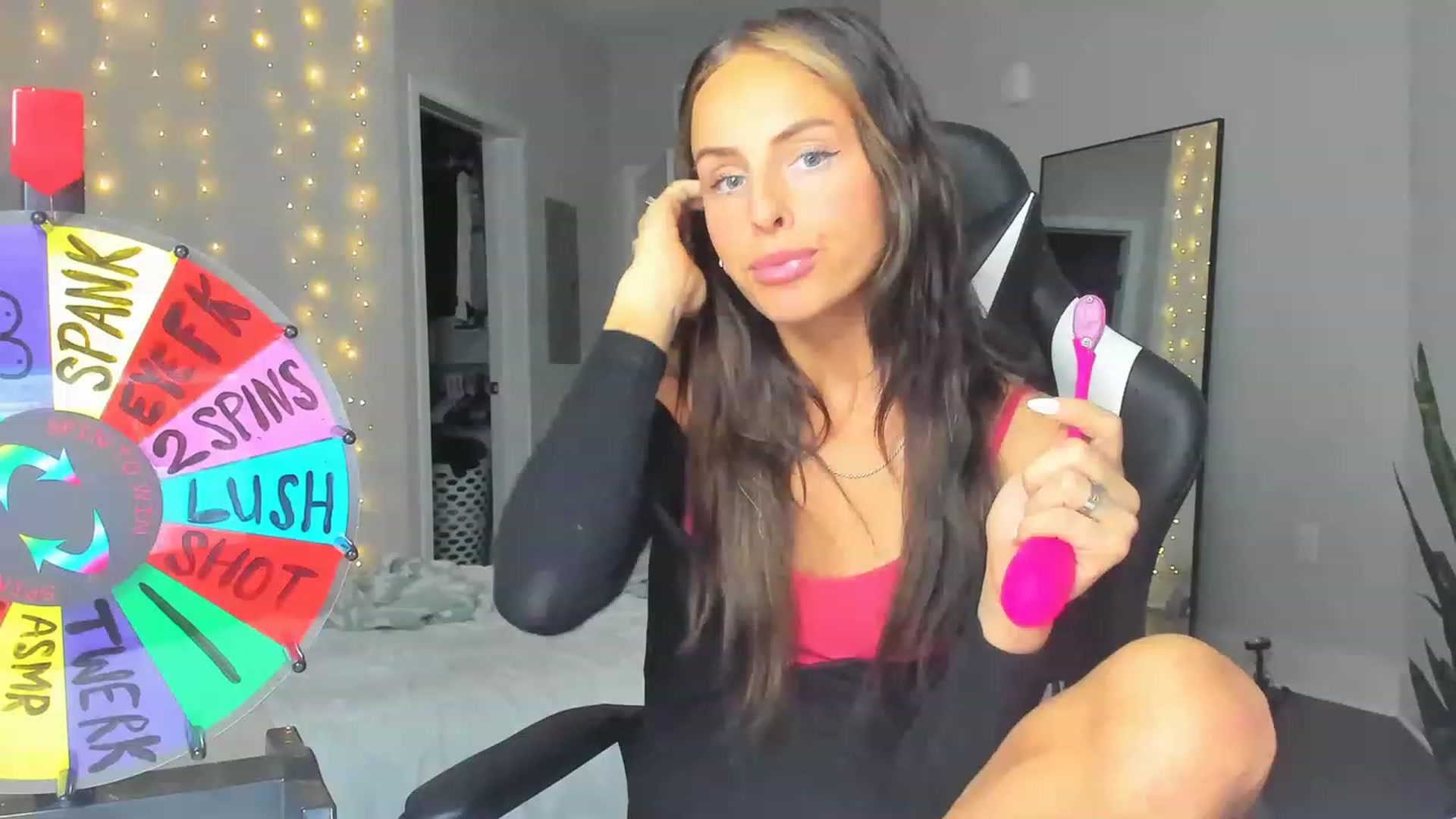 Gallery image thumbnail from Tati_Rae's myfreecams stream on, 03/19/2023, 07:53 image 7 of 20