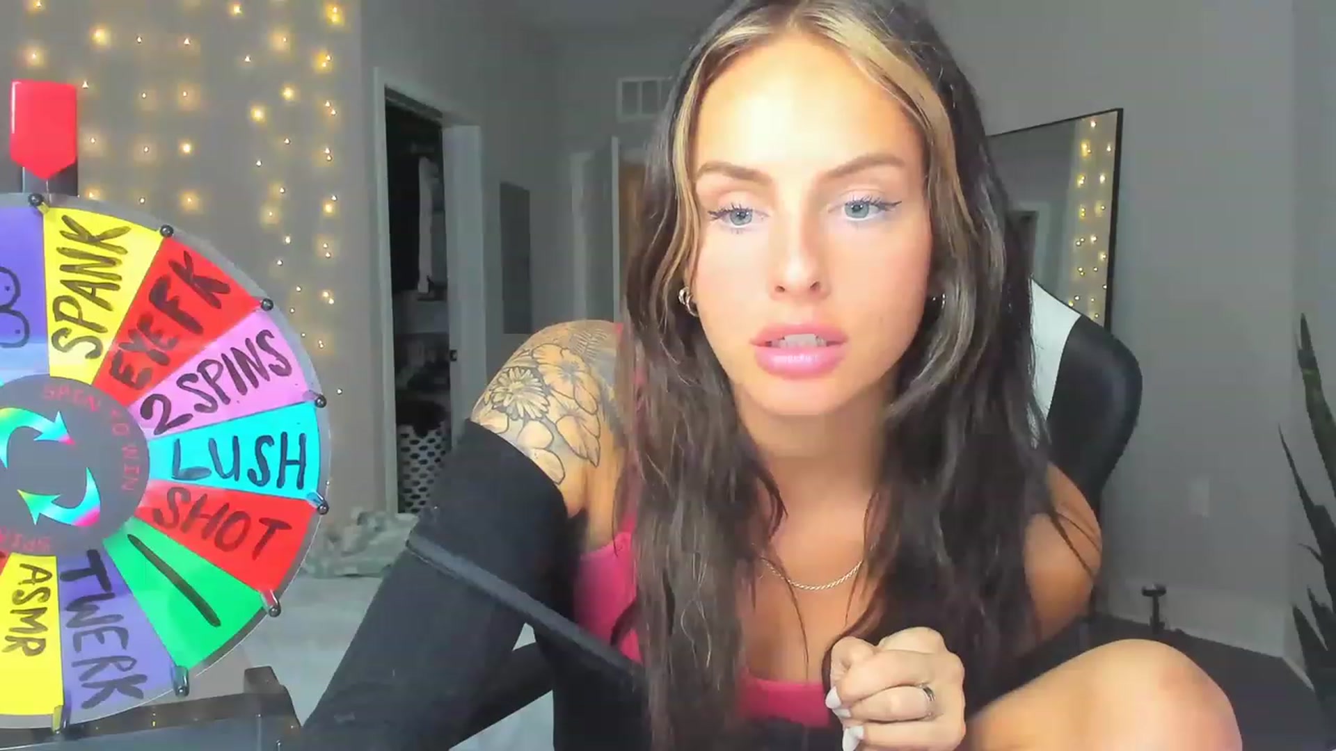 Gallery image thumbnail from Tati_Rae's myfreecams stream on, 03/19/2023, 07:53 image 11 of 20