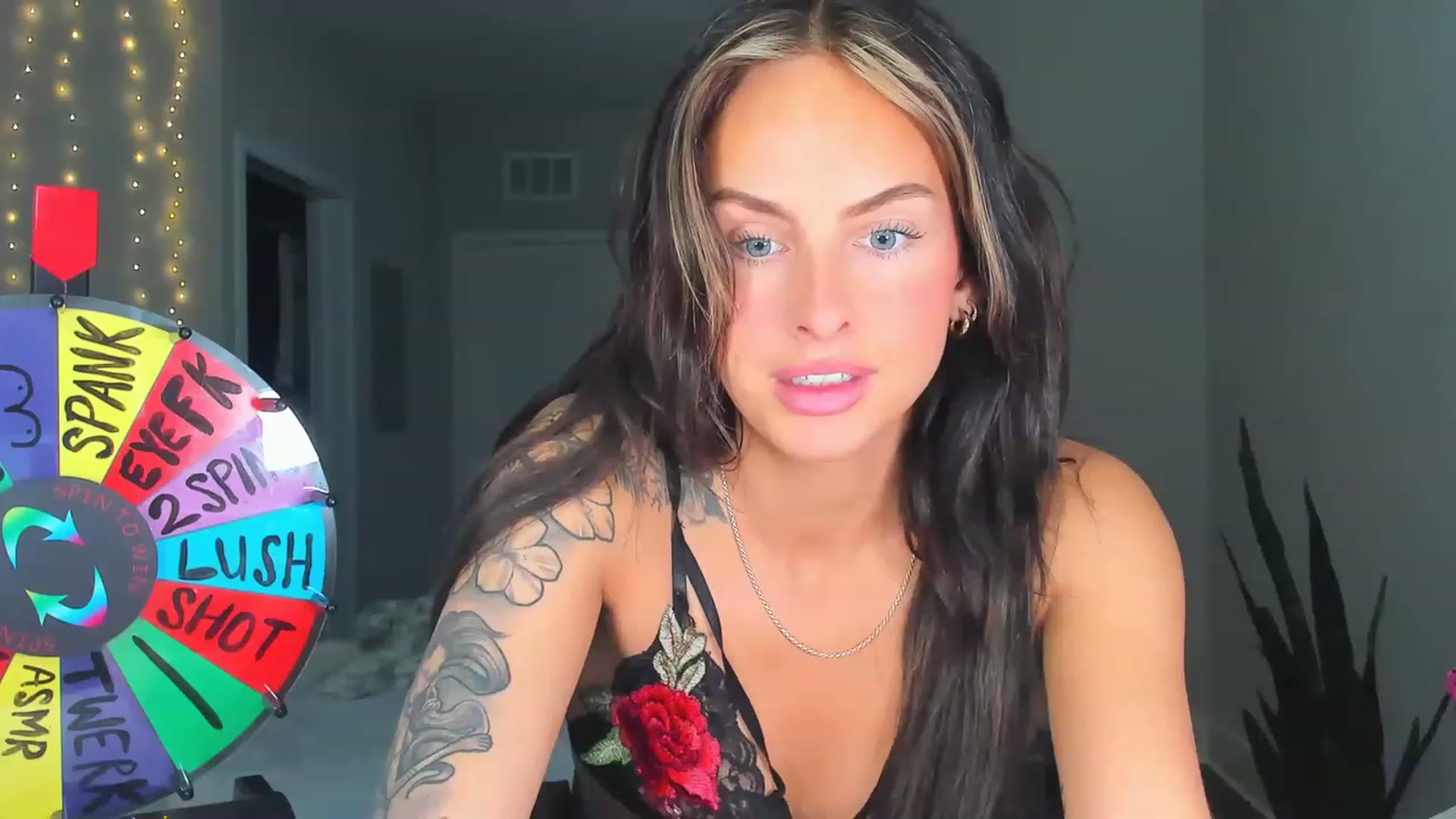 Gallery image thumbnail from Tati_Rae's myfreecams stream on, 03/21/2023, 20:38 image 6 of 20