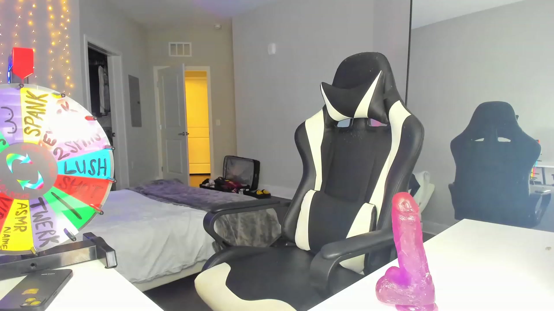 Gallery image thumbnail from Tati_Rae's myfreecams stream on, 03/22/2023, 19:09 image 7 of 20
