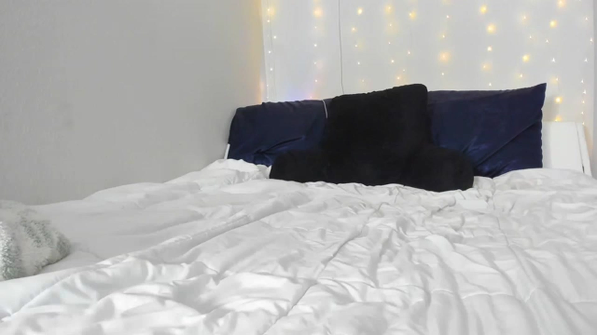 Gallery image thumbnail from Tati_Rae's myfreecams stream on, 04/09/2023, 03:23 image 2 of 20