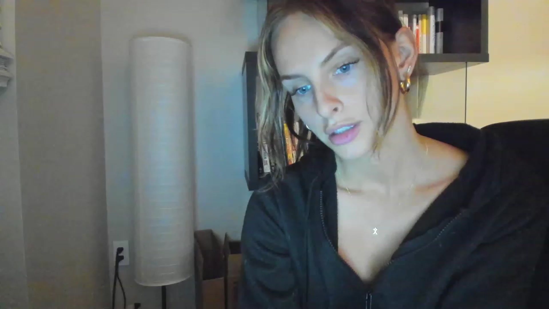 Gallery image thumbnail from Tati_Rae's myfreecams stream on, 05/25/2023, 04:08 image 20 of 20