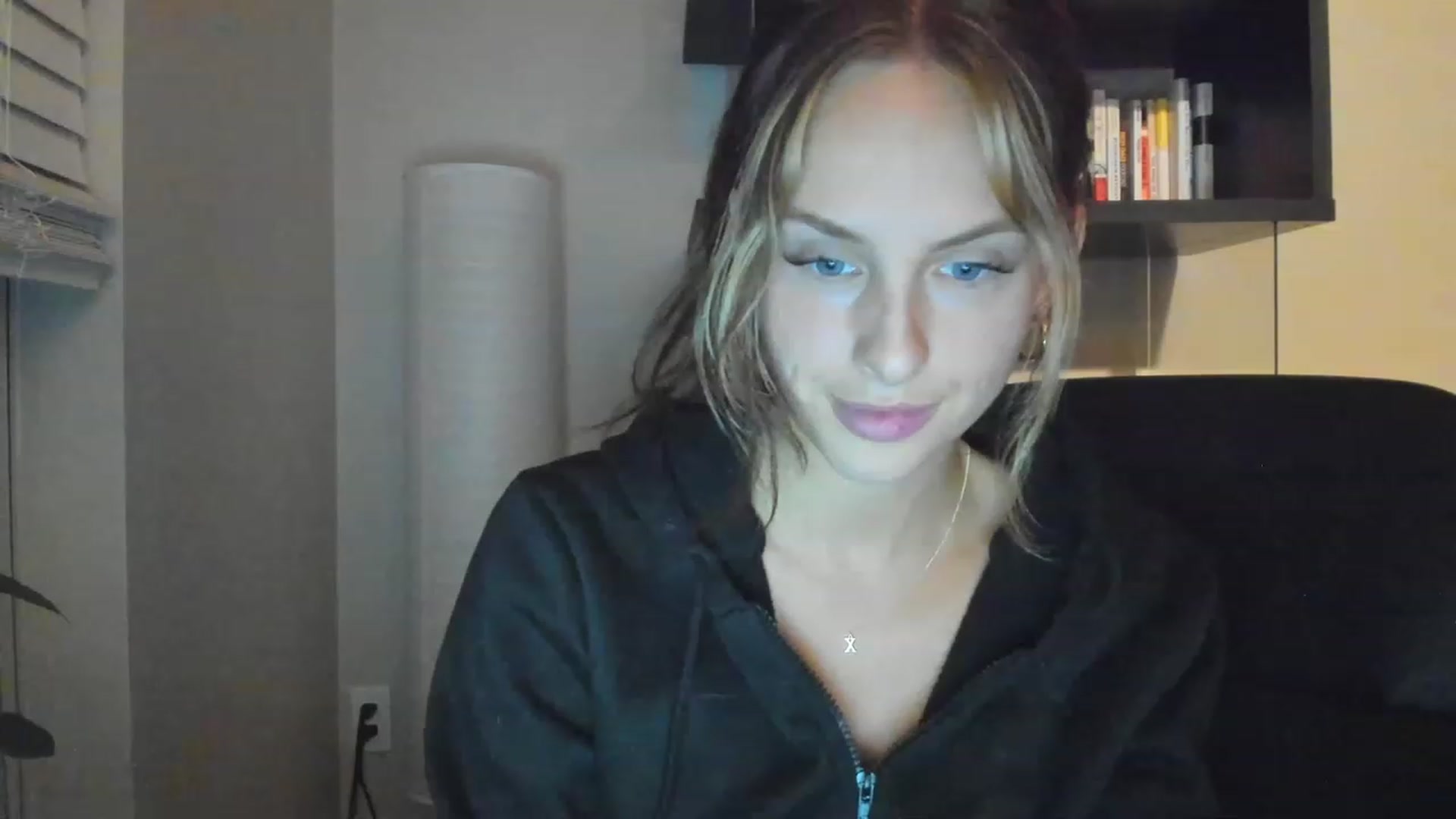 Gallery image thumbnail from Tati_Rae's myfreecams stream on, 05/25/2023, 04:08 image 9 of 20