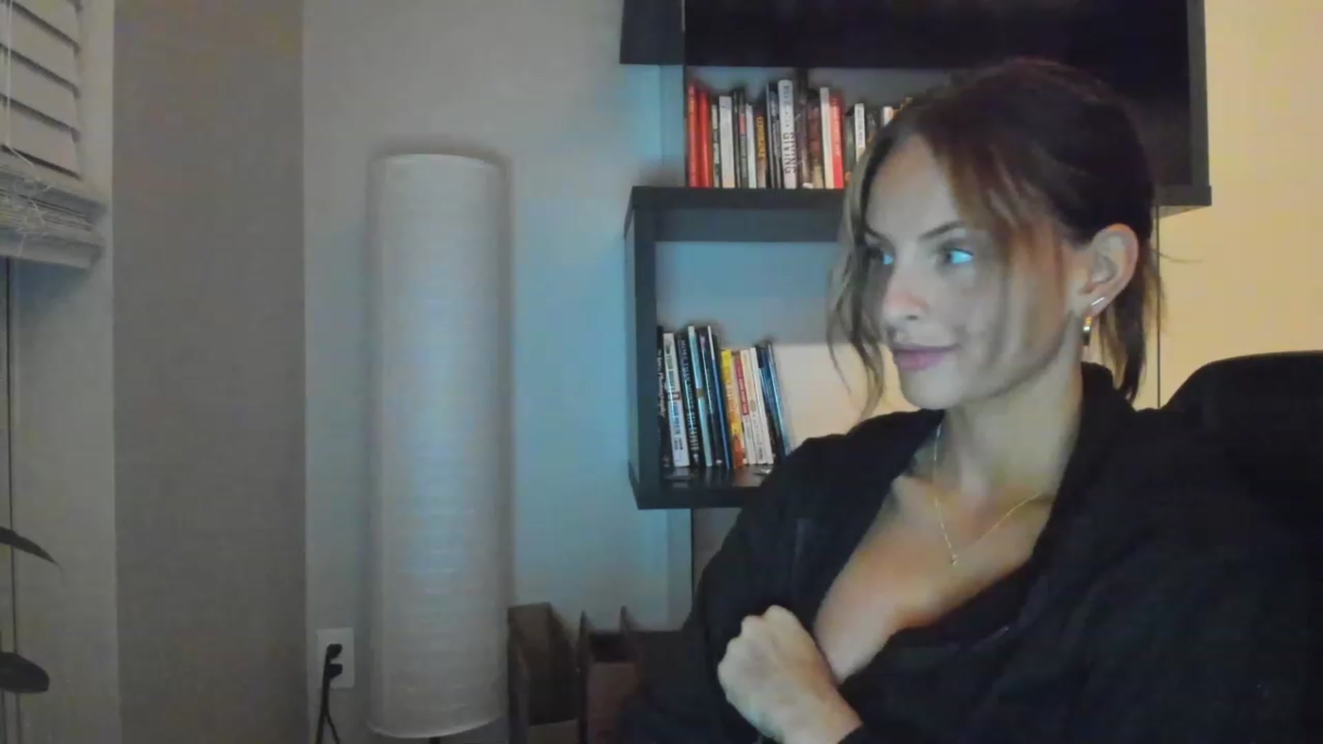 Gallery image thumbnail from Tati_Rae's myfreecams stream on, 05/25/2023, 04:08 image 6 of 20