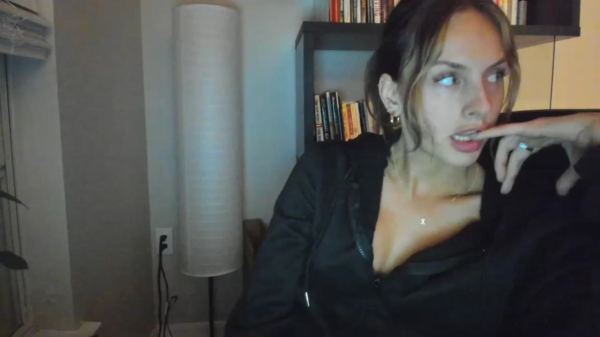 Gallery image thumbnail from Tati_Rae's myfreecams stream on, 05/25/2023, 06:41 image 11 of 20