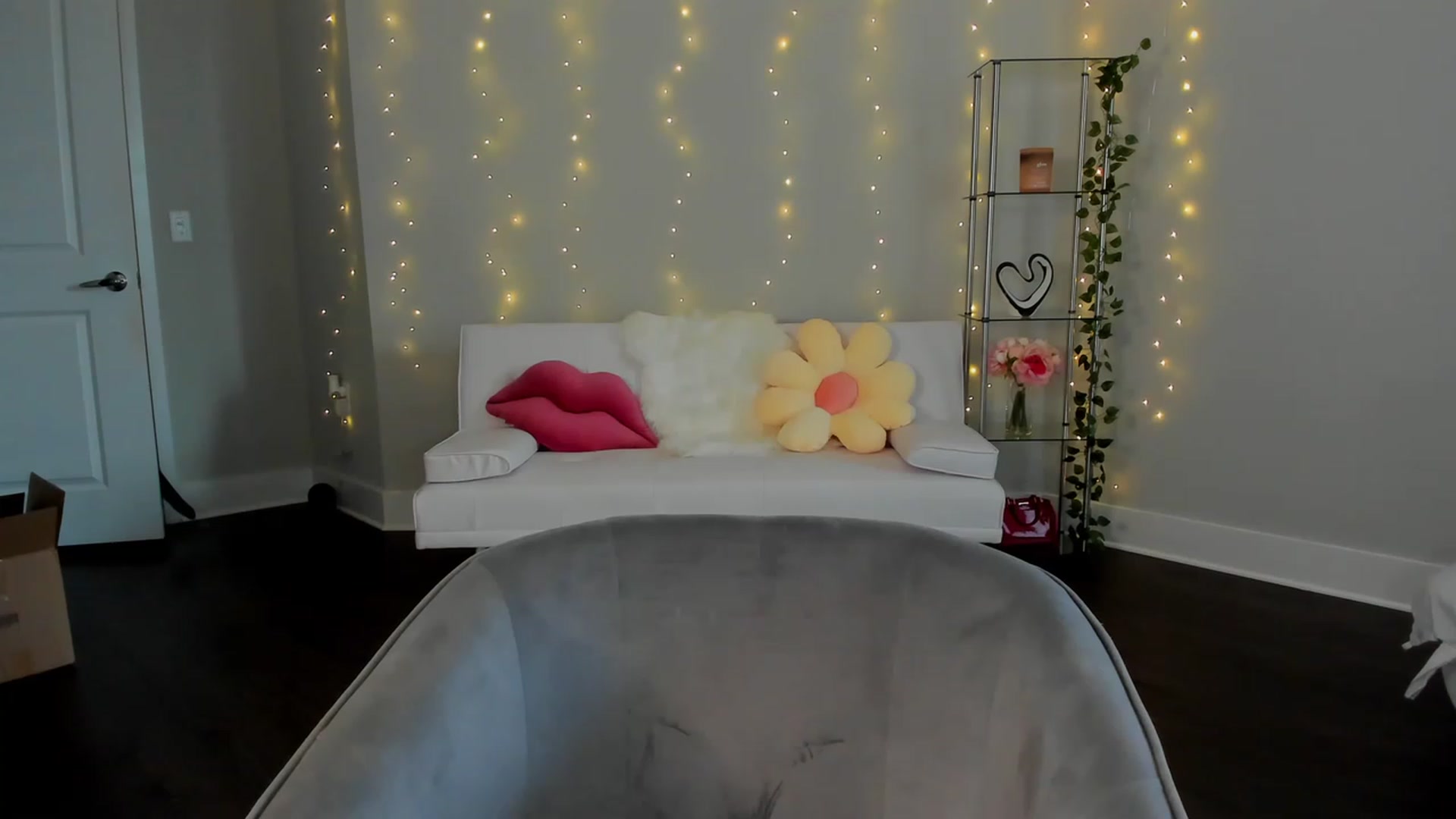 Gallery image thumbnail from Tati_Rae's myfreecams stream on, 06/15/2023, 19:16 image 5 of 20