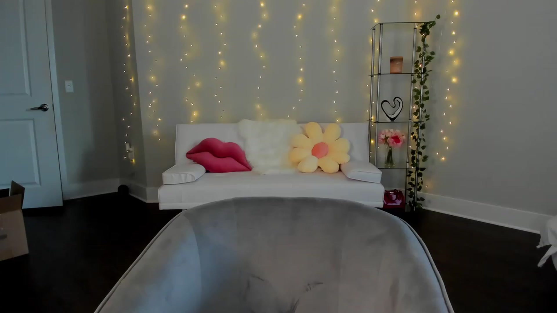 Gallery image thumbnail from Tati_Rae's myfreecams stream on, 06/15/2023, 19:16 image 4 of 20