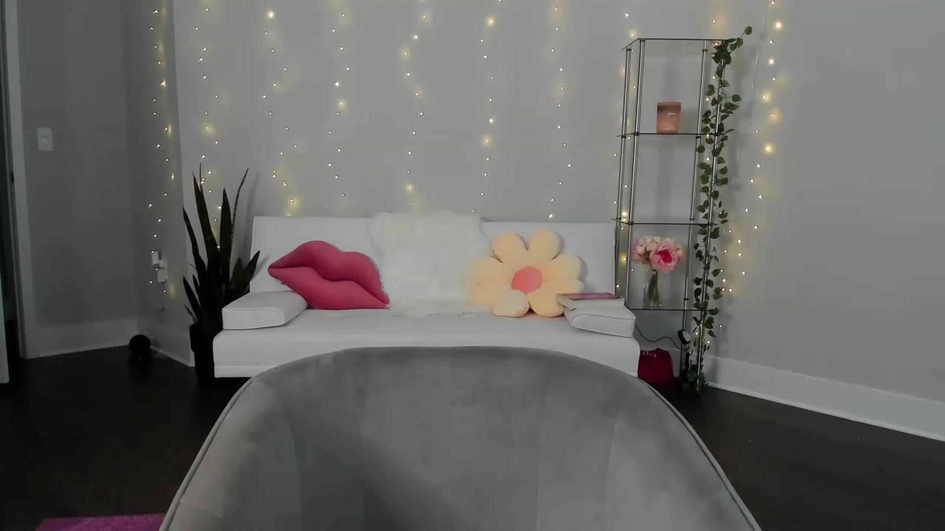 Gallery image thumbnail from Tati_Rae's myfreecams stream on, 06/30/2023, 16:53 image 13 of 20