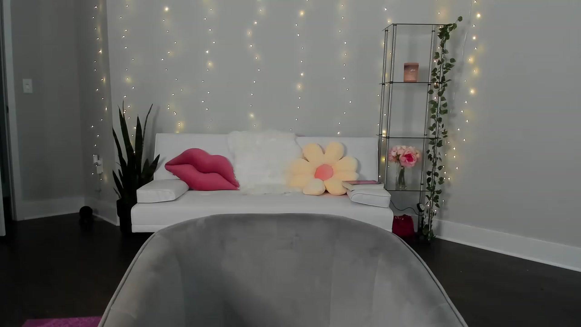 Gallery image thumbnail from Tati_Rae's myfreecams stream on, 06/30/2023, 16:53 image 14 of 20