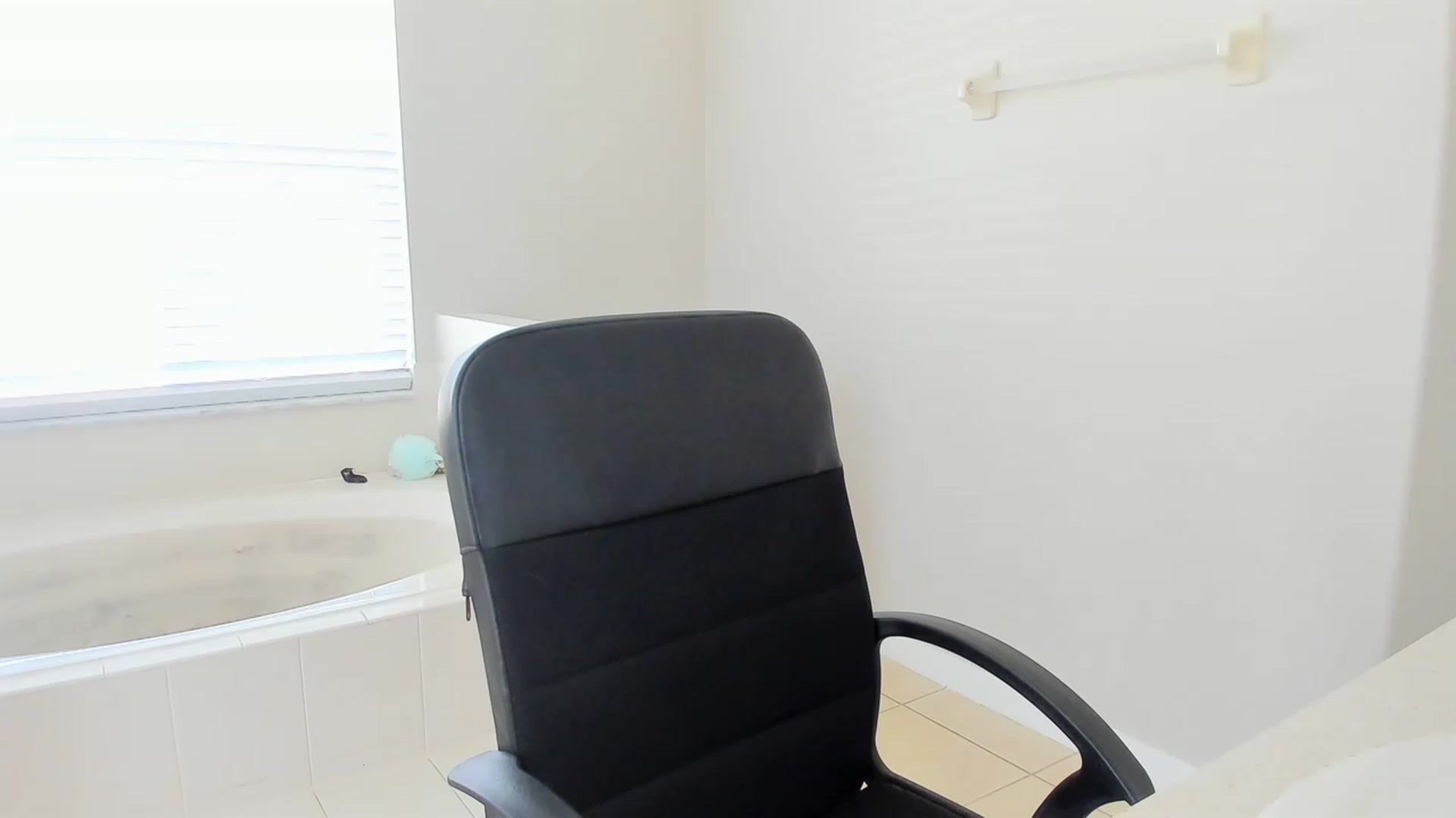 Gallery image thumbnail from Tati_Rae's myfreecams stream on, 07/21/2023, 22:34 image 8 of 20