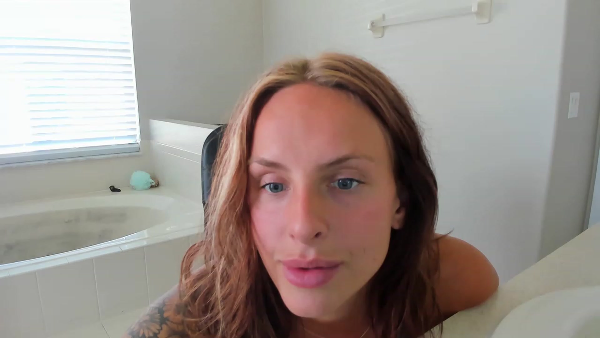 Gallery image thumbnail from Tati_Rae's myfreecams stream on, 07/21/2023, 22:34 image 6 of 20