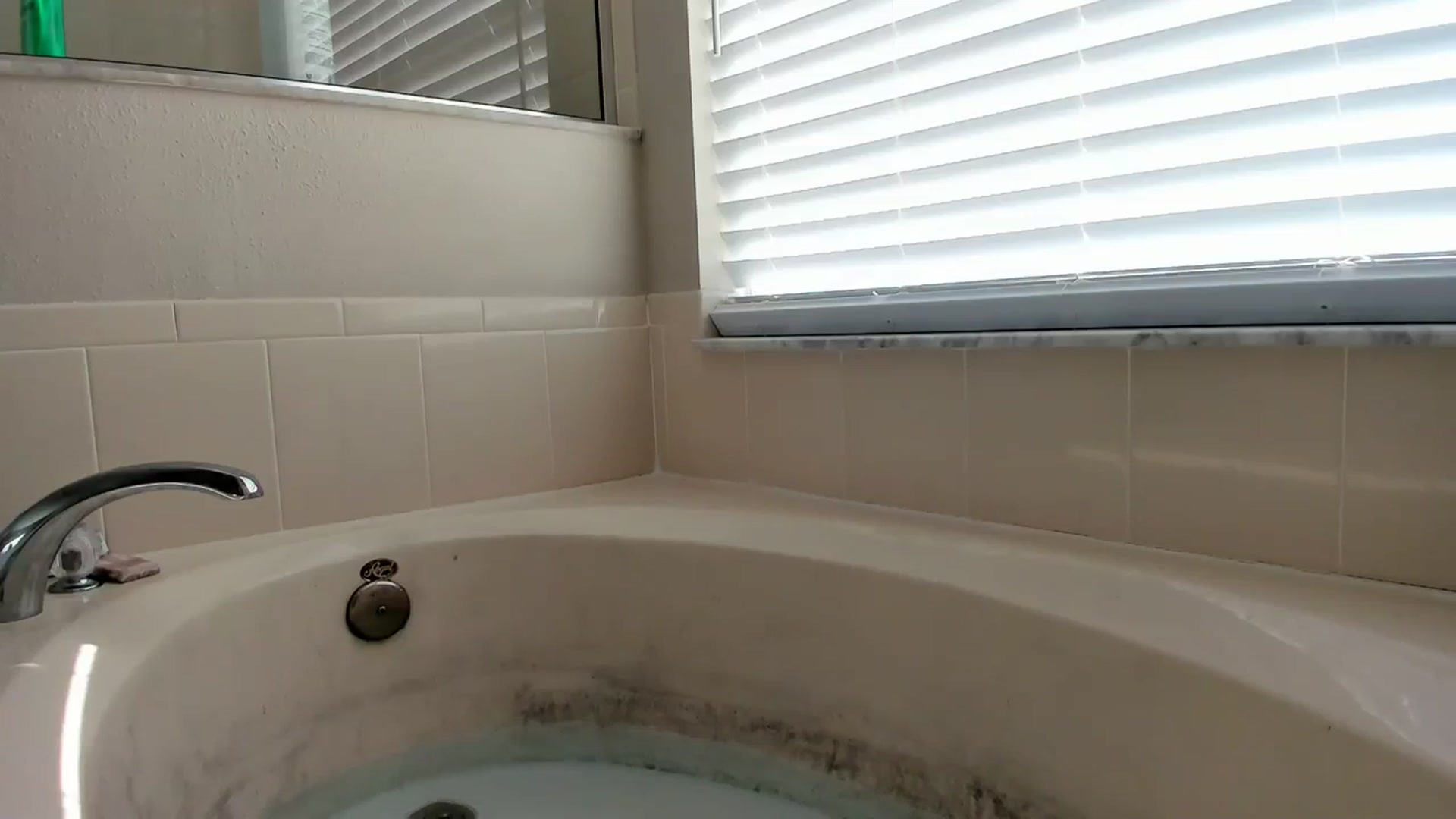 Gallery image thumbnail from Tati_Rae's myfreecams stream on, 07/26/2023, 12:37 image 8 of 20