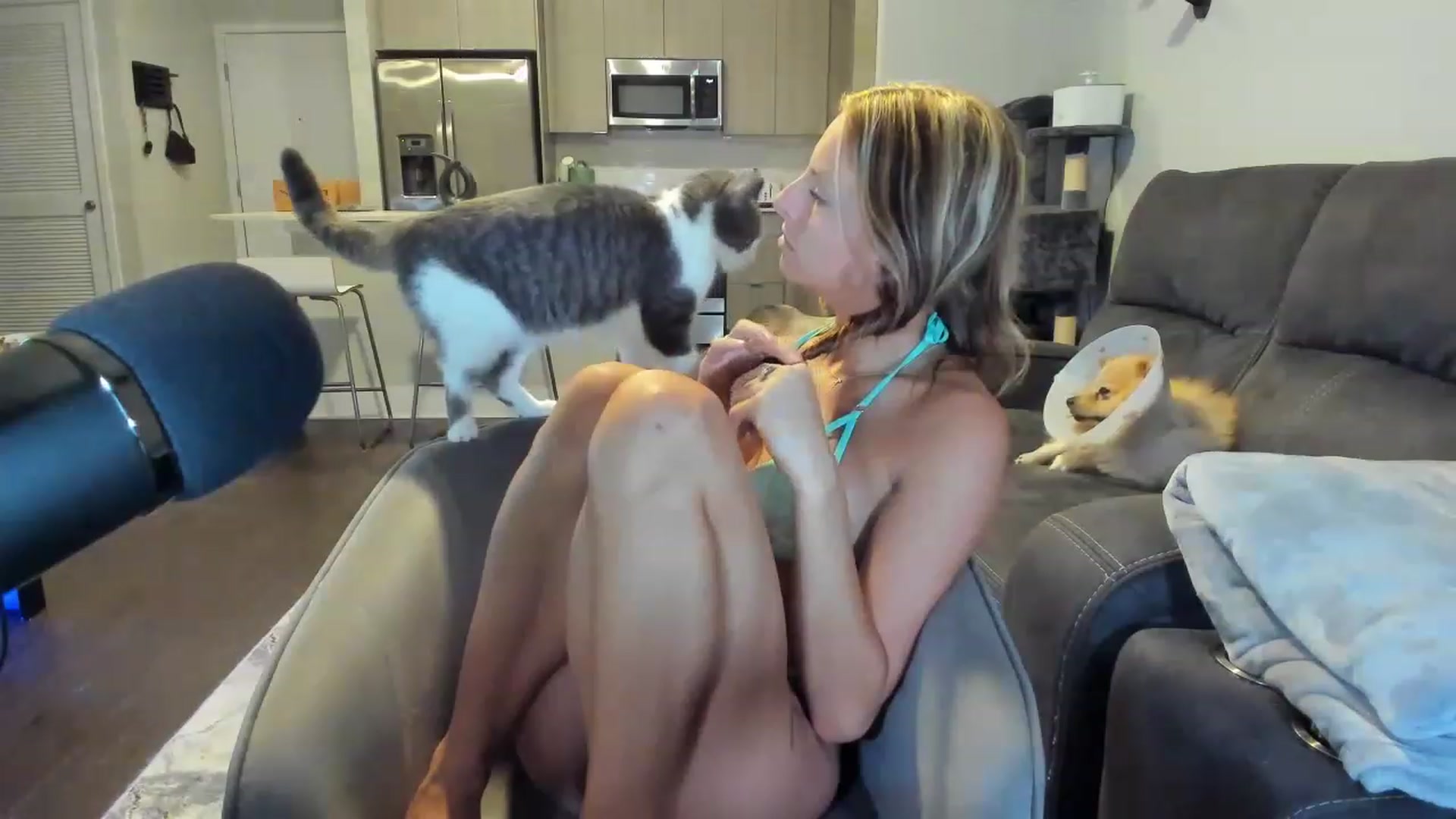 Gallery image thumbnail from Tati_Rae's myfreecams stream on, 08/01/2023, 01:07 image 20 of 20