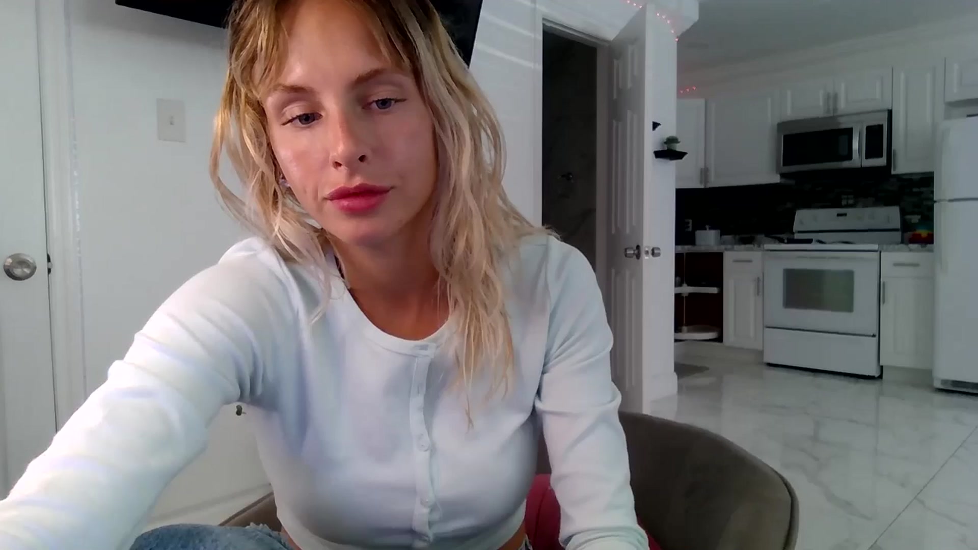 Gallery image thumbnail from Tati_Rae's myfreecams stream on, 09/03/2024, 14:00 image 12 of 20