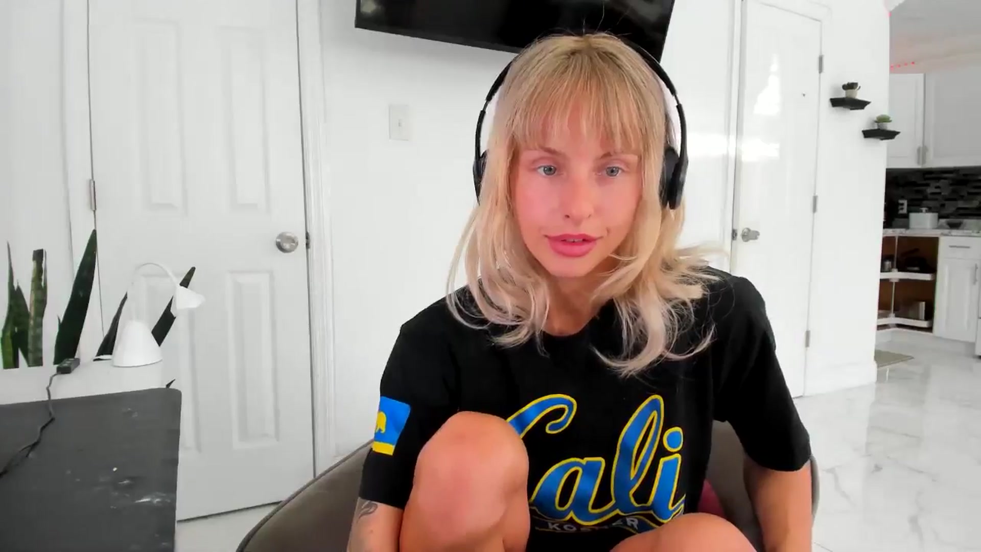 Gallery image thumbnail from Tati_Rae's myfreecams stream on, 09/07/2024, 13:53 image 7 of 20