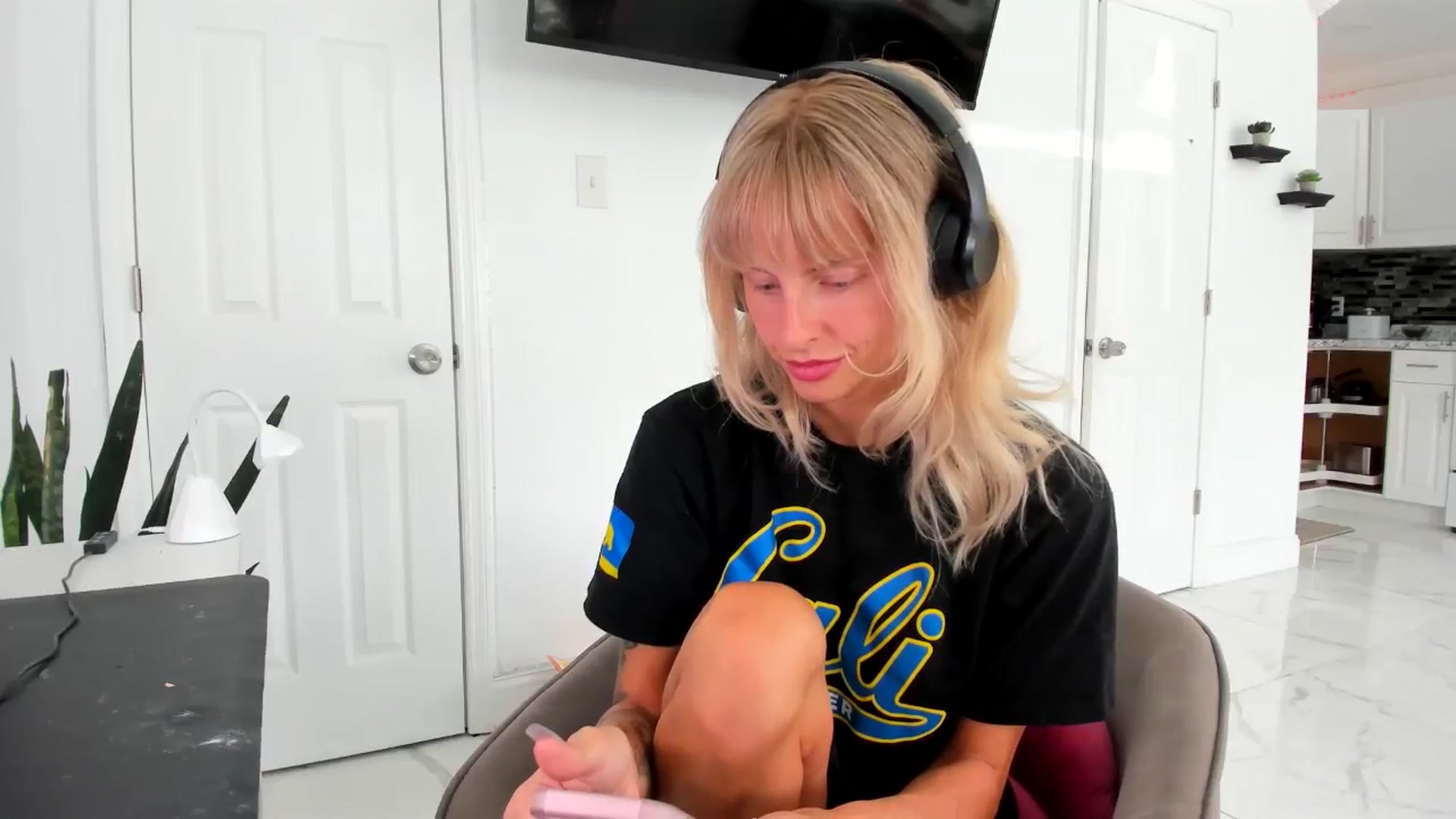 Gallery image thumbnail from Tati_Rae's myfreecams stream on, 09/07/2024, 13:53 image 14 of 20