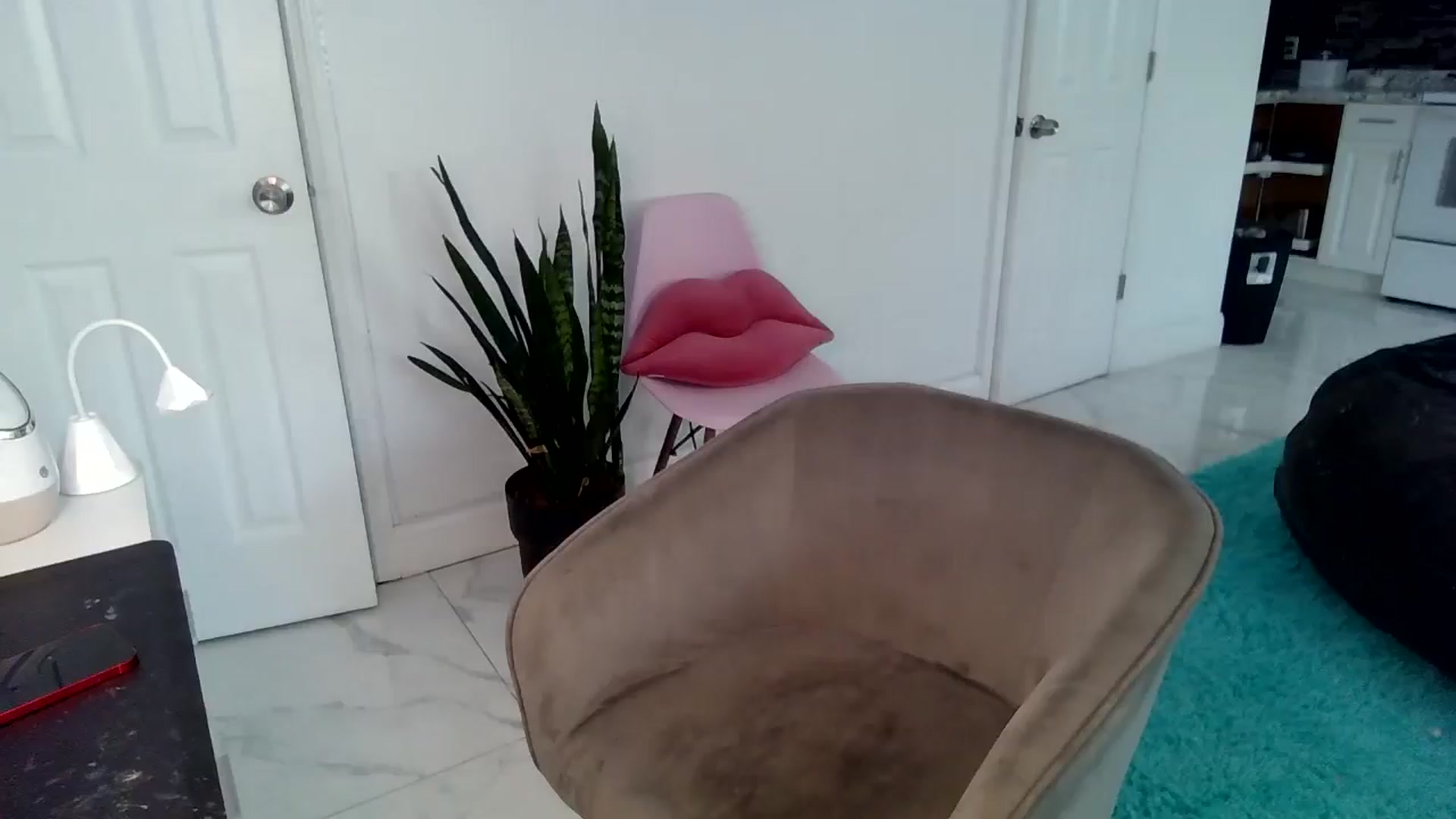 Gallery image thumbnail from Tati_Rae's myfreecams stream on, 09/19/2024, 15:38 image 1 of 20