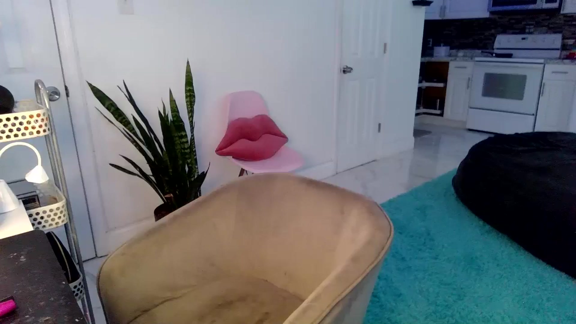 Gallery image thumbnail from Tati_Rae's myfreecams stream on, 10/14/2024, 17:16 image 16 of 20