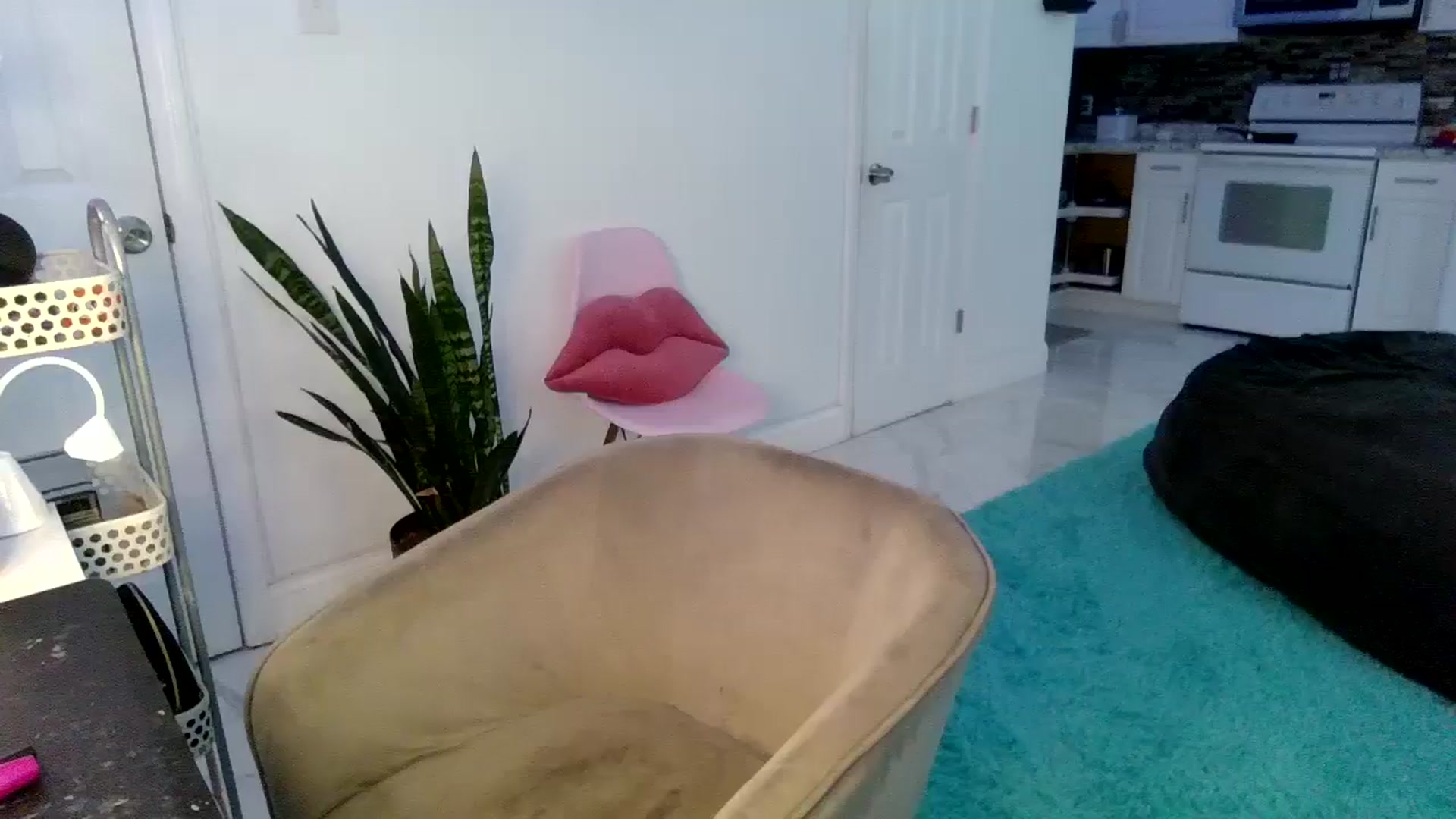 Gallery image thumbnail from Tati_Rae's myfreecams stream on, 10/14/2024, 17:16 image 1 of 20