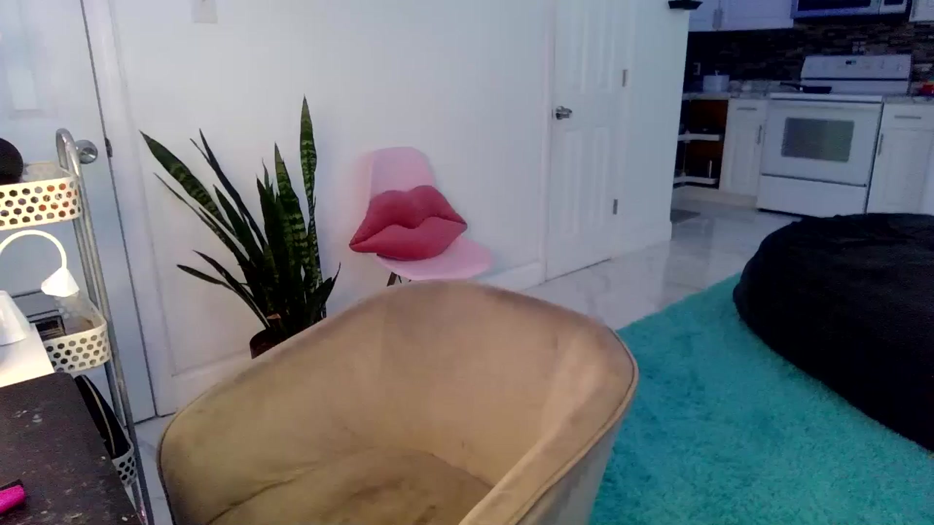 Gallery image thumbnail from Tati_Rae's myfreecams stream on, 10/14/2024, 17:16 image 13 of 20
