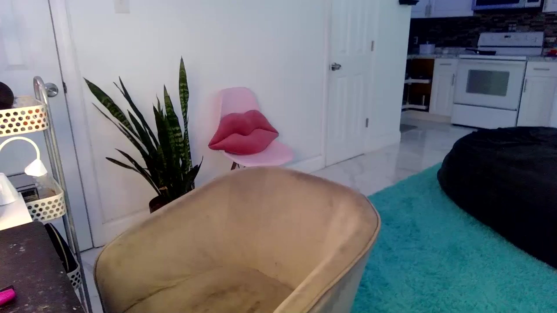 Gallery image thumbnail from Tati_Rae's myfreecams stream on, 10/14/2024, 17:16 image 3 of 20