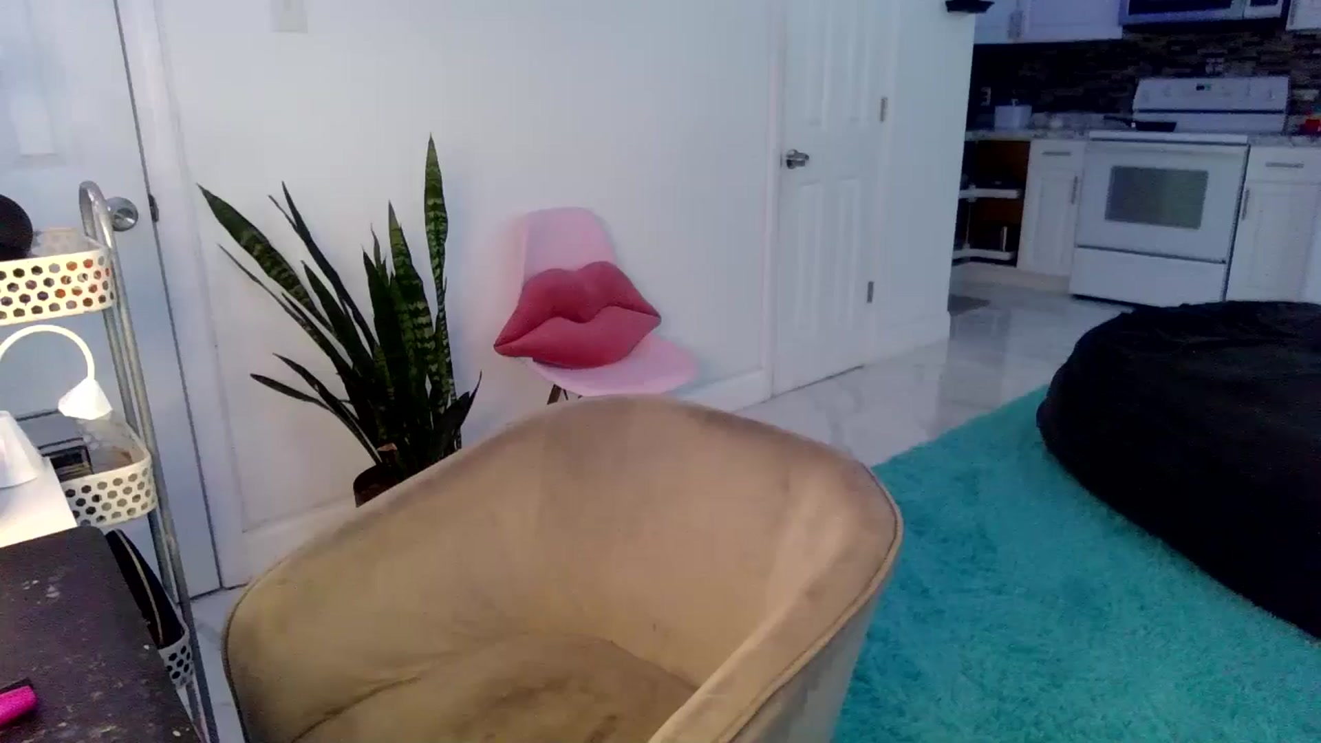 Gallery image thumbnail from Tati_Rae's myfreecams stream on, 10/14/2024, 17:16 image 8 of 20