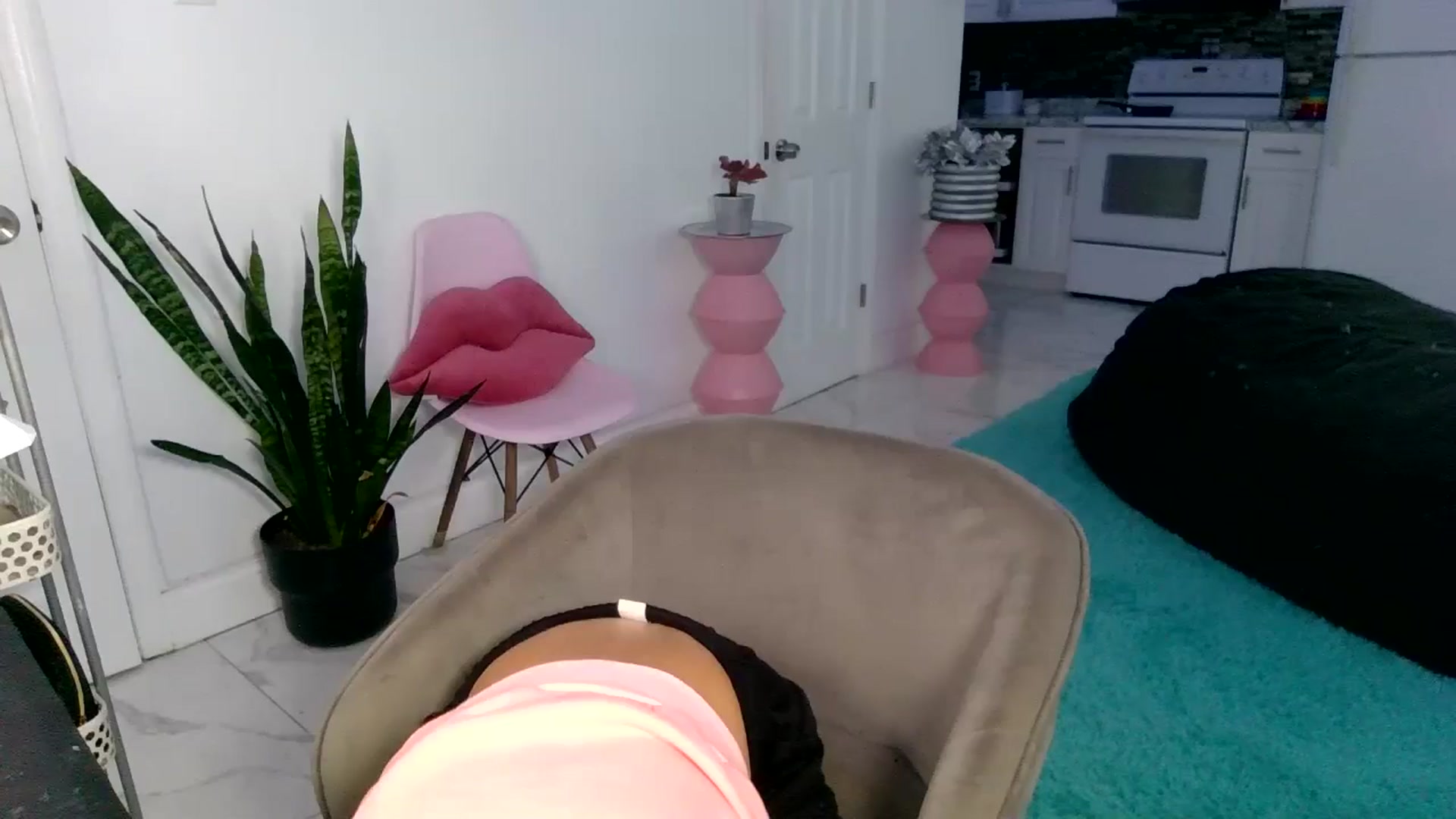 Gallery image thumbnail from Tati_Rae's myfreecams stream on, 10/16/2024, 18:26 image 14 of 20