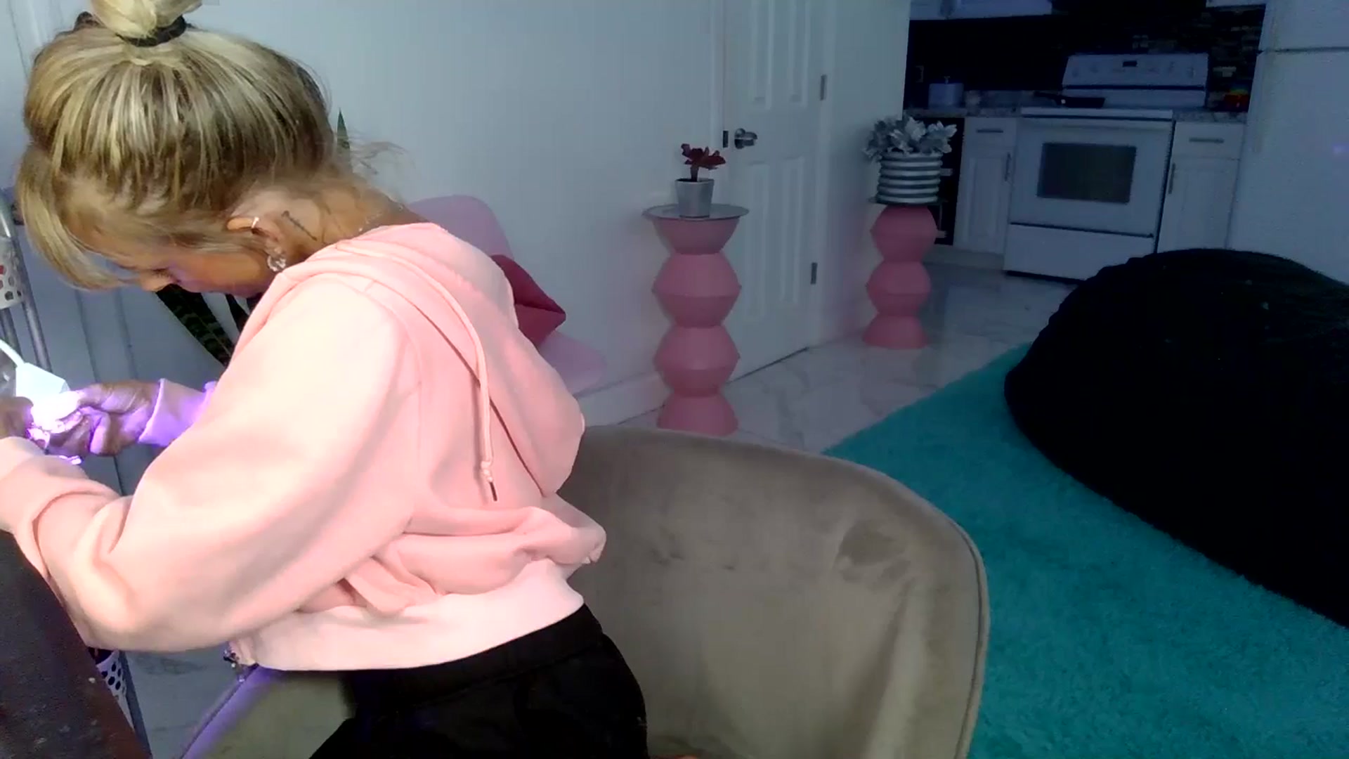 Gallery image thumbnail from Tati_Rae's myfreecams stream on, 10/16/2024, 18:26 image 20 of 20