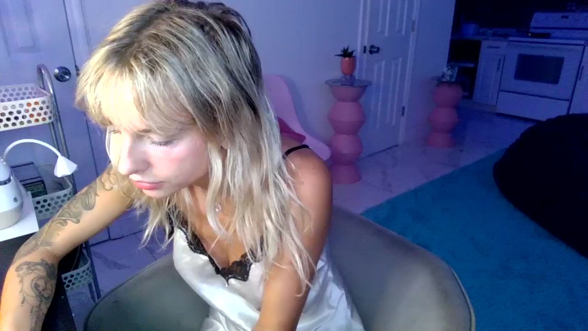 Gallery image thumbnail from Tati_Rae's myfreecams stream on, 10/23/2024, 11:50 image 7 of 20
