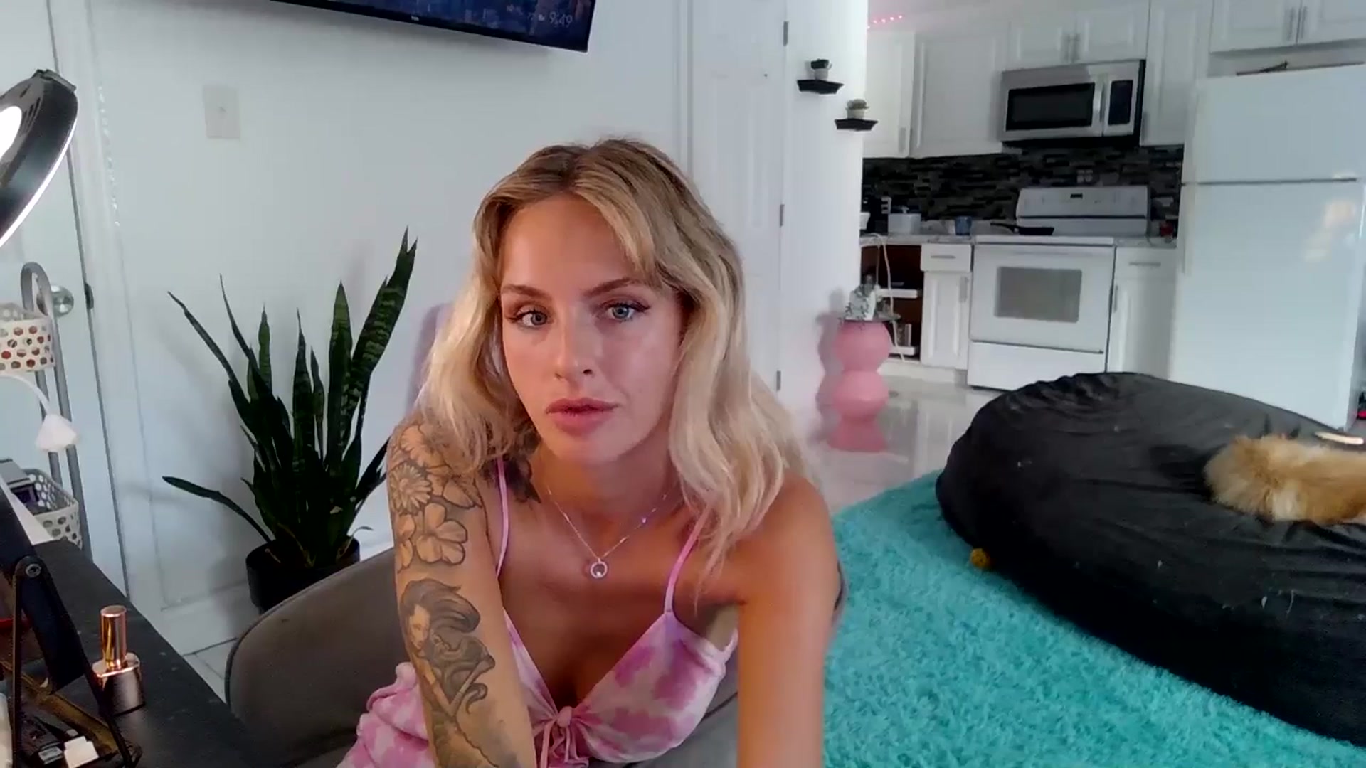 Gallery image thumbnail from Tati_Rae's myfreecams stream on, 10/30/2024, 14:02 image 2 of 20