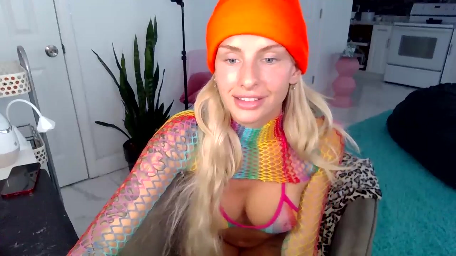 Gallery image thumbnail from Tati_Rae's myfreecams stream on, 11/16/2024, 18:22 image 4 of 20
