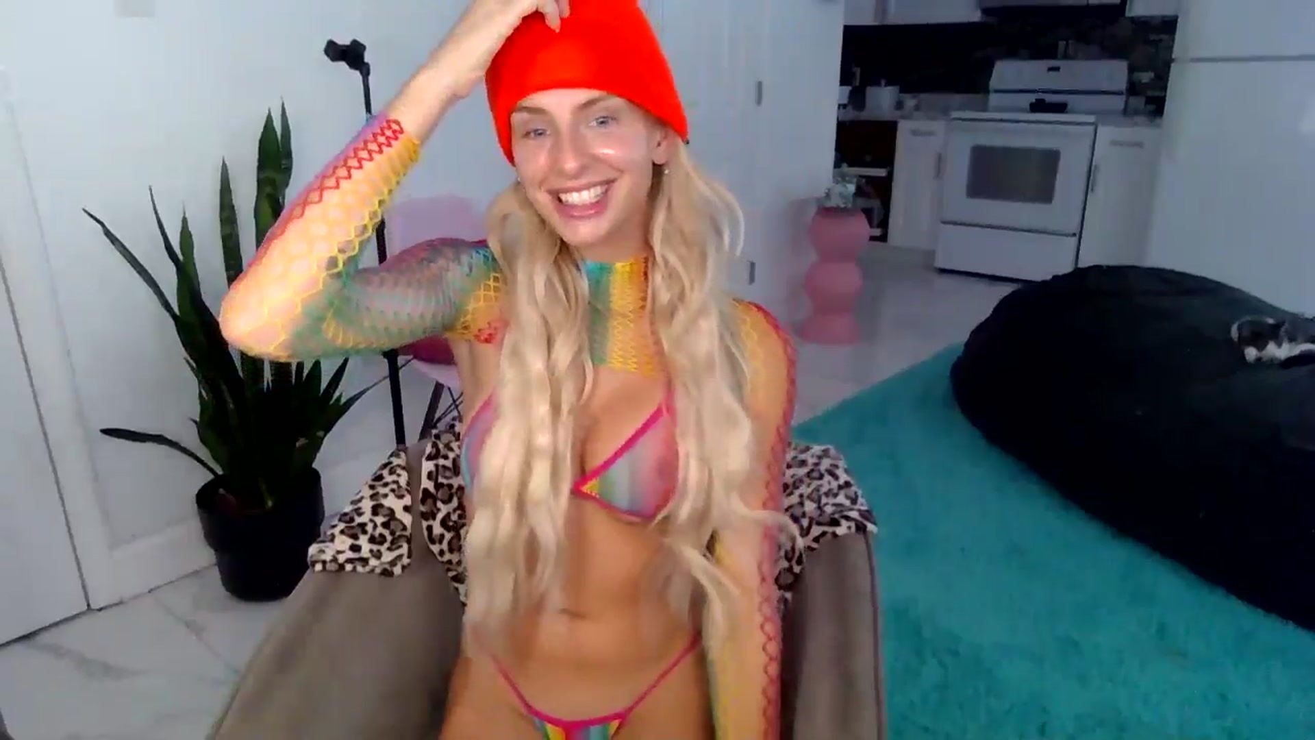 Gallery image thumbnail from Tati_Rae's myfreecams stream on, 11/16/2024, 18:22 image 13 of 20