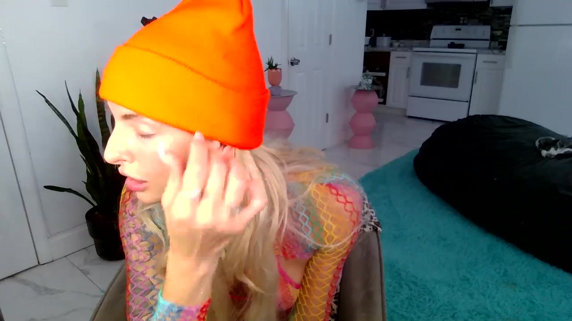 Gallery image thumbnail from Tati_Rae's myfreecams stream on, 11/16/2024, 18:22 image 10 of 20