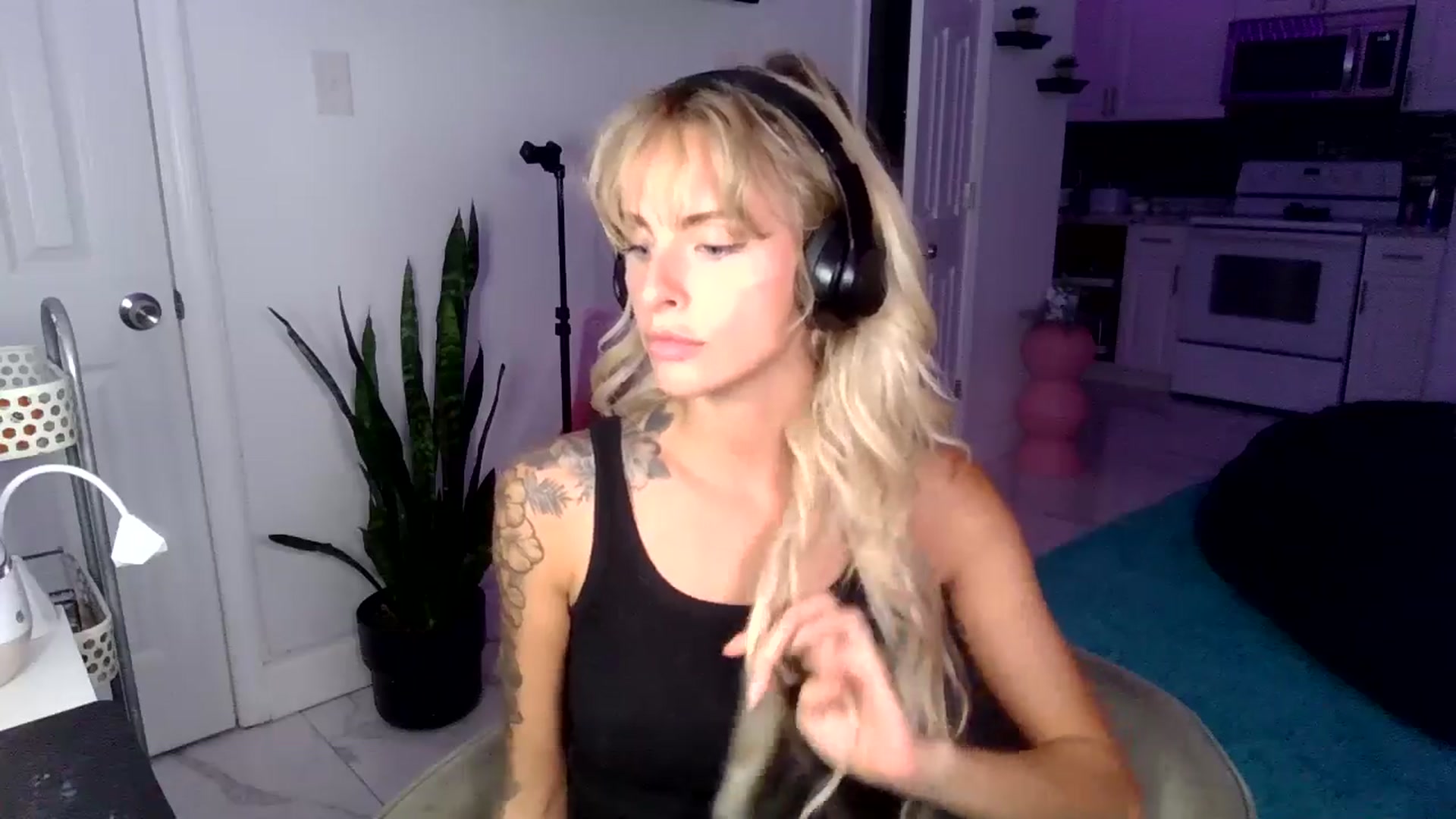 Gallery image thumbnail from Tati_Rae's myfreecams stream on, 11/18/2024, 01:30 image 4 of 20